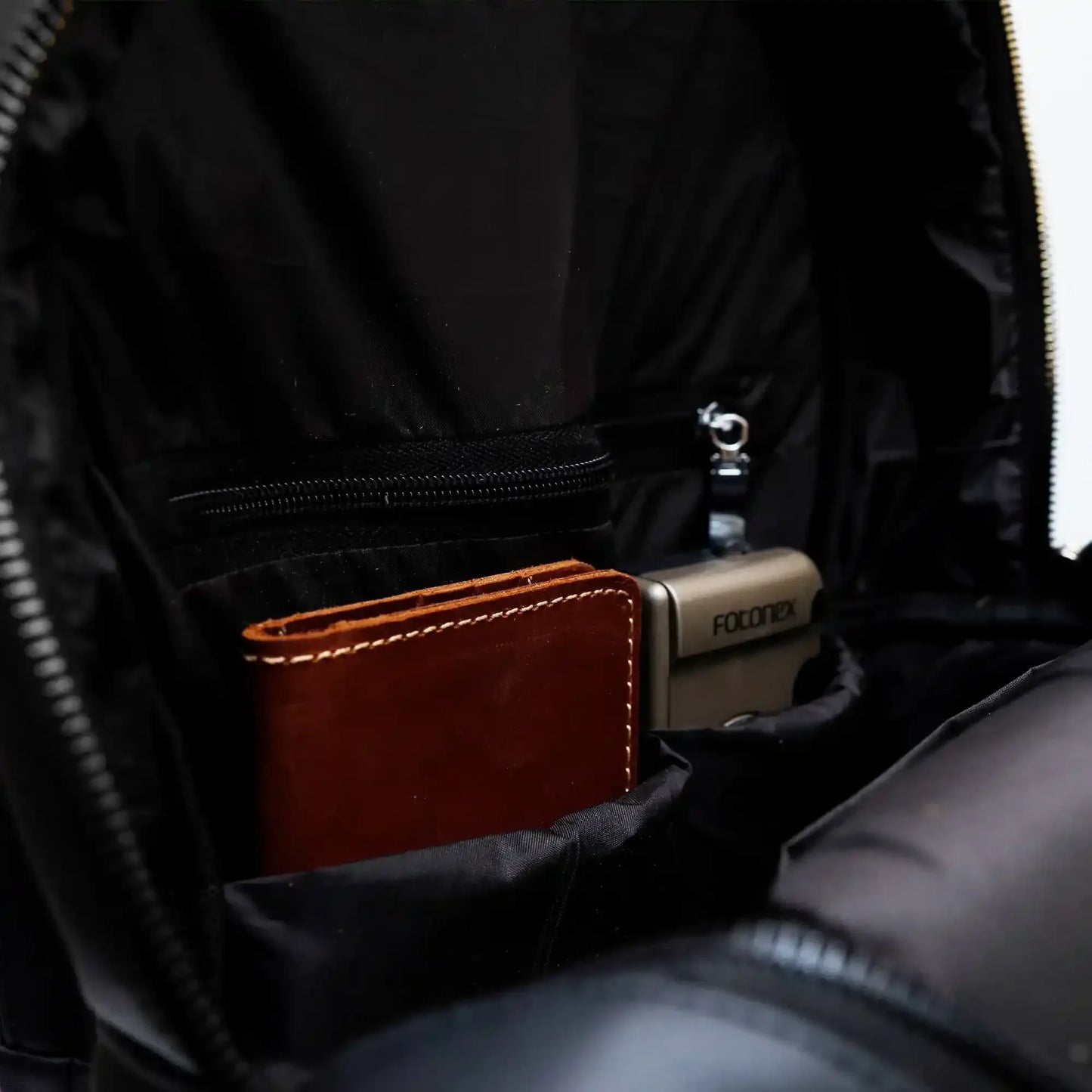 A tailor's son - AK Galleria