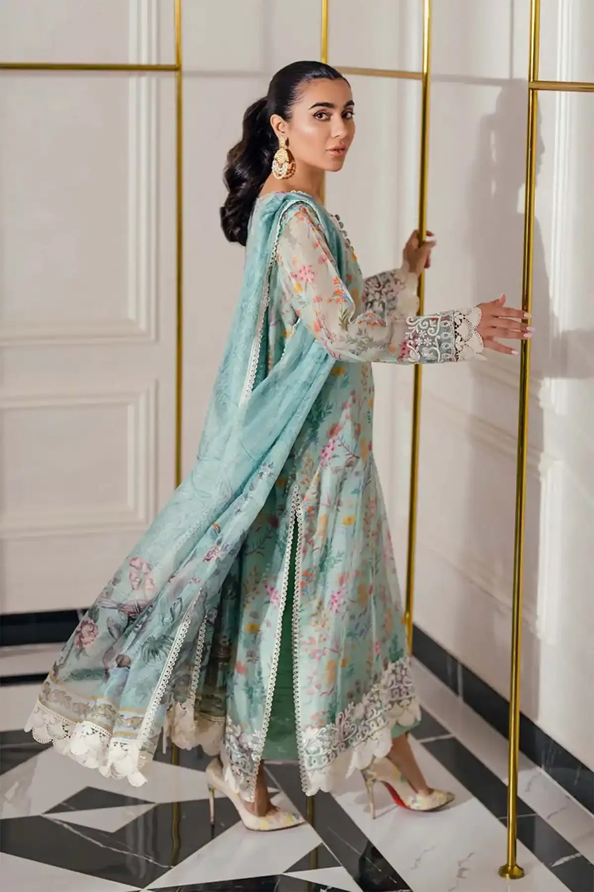 Nimra Kashif - AK Galleria