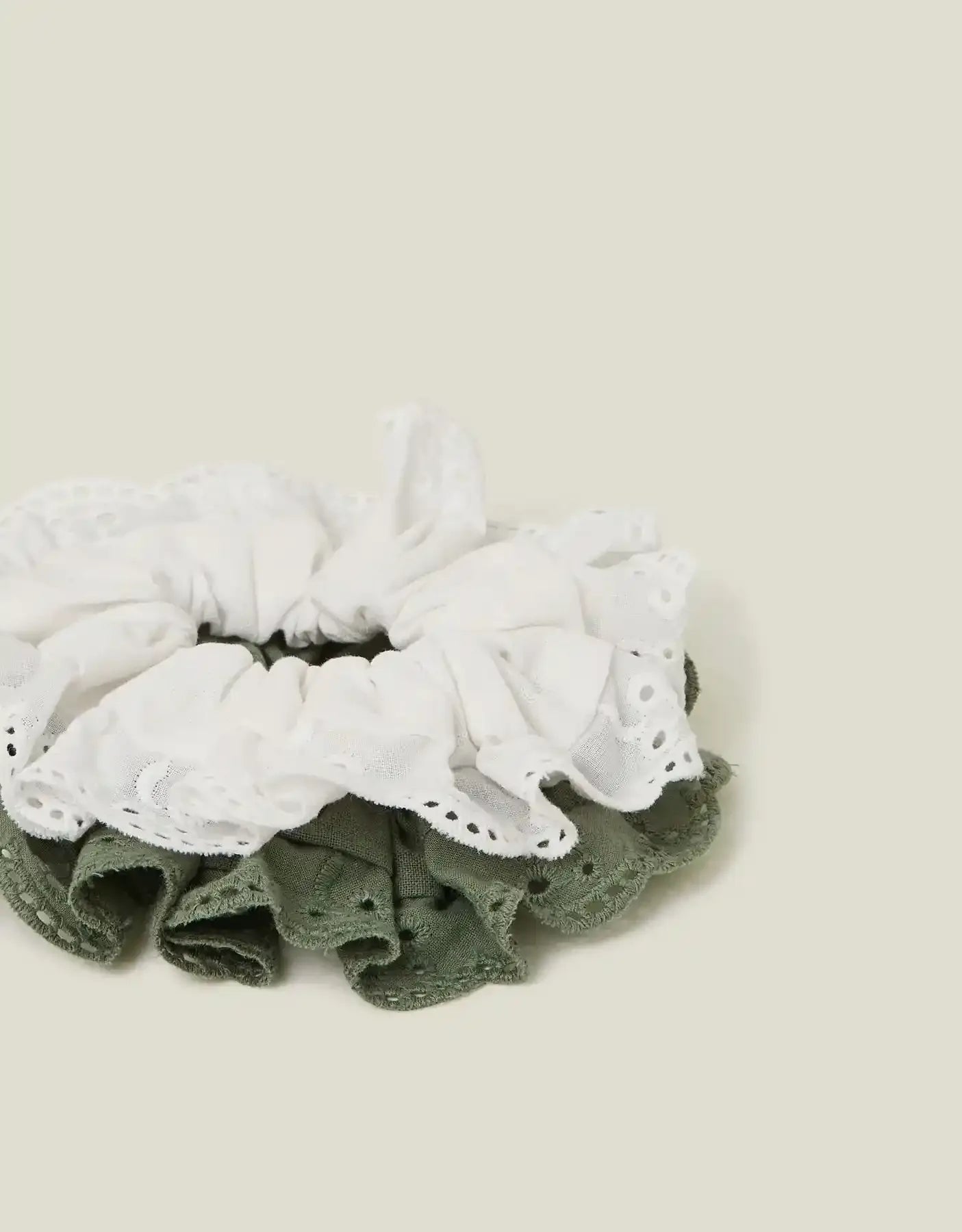 Accessorize - AK Galleria