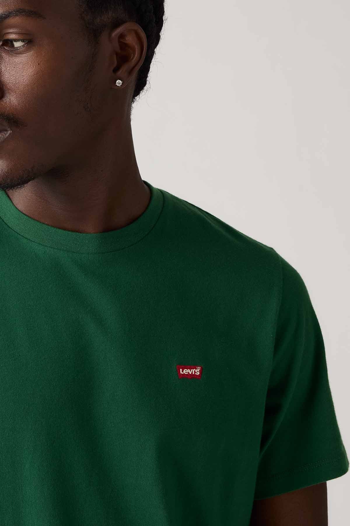 Levi's