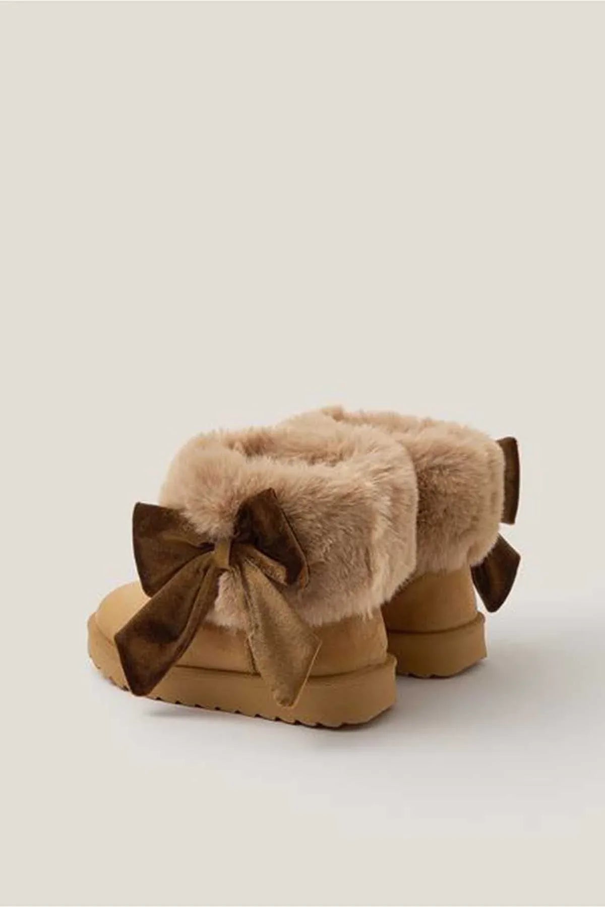 Accessorize - AK Galleria