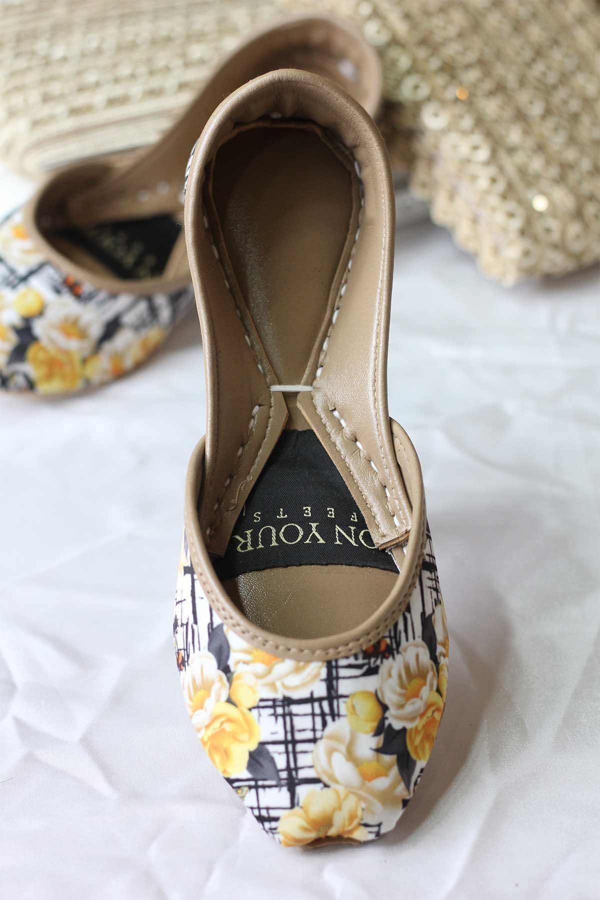 On your Feet - AK Galleria