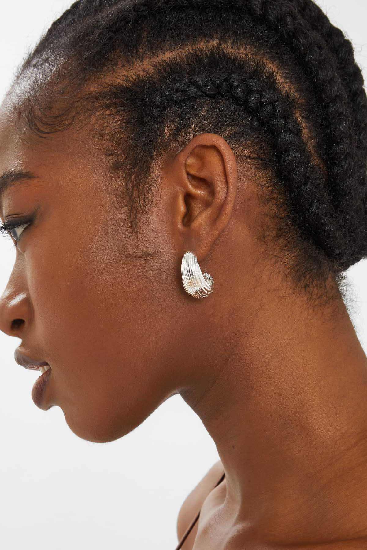 Accessorize - AK Galleria