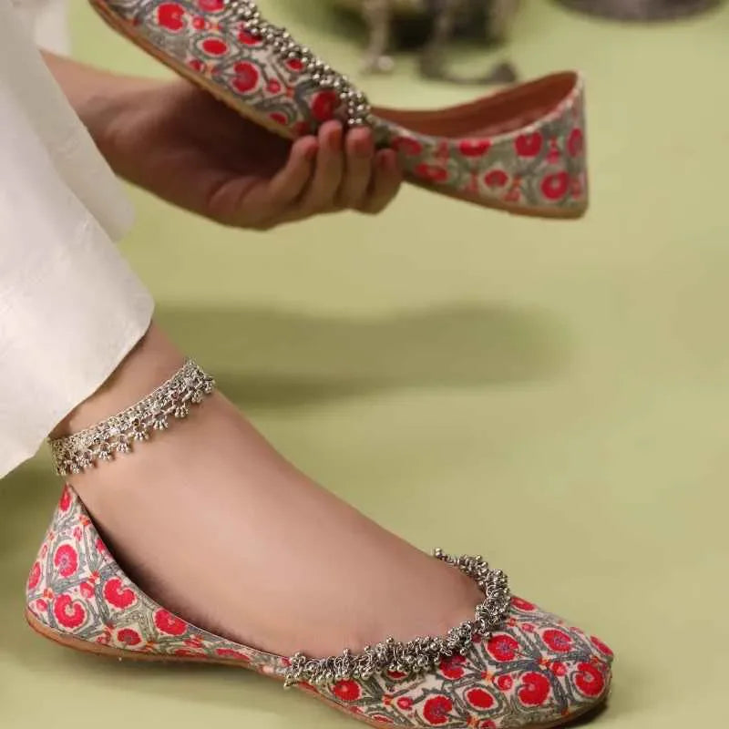 Jooti Shooti - AK Galleria