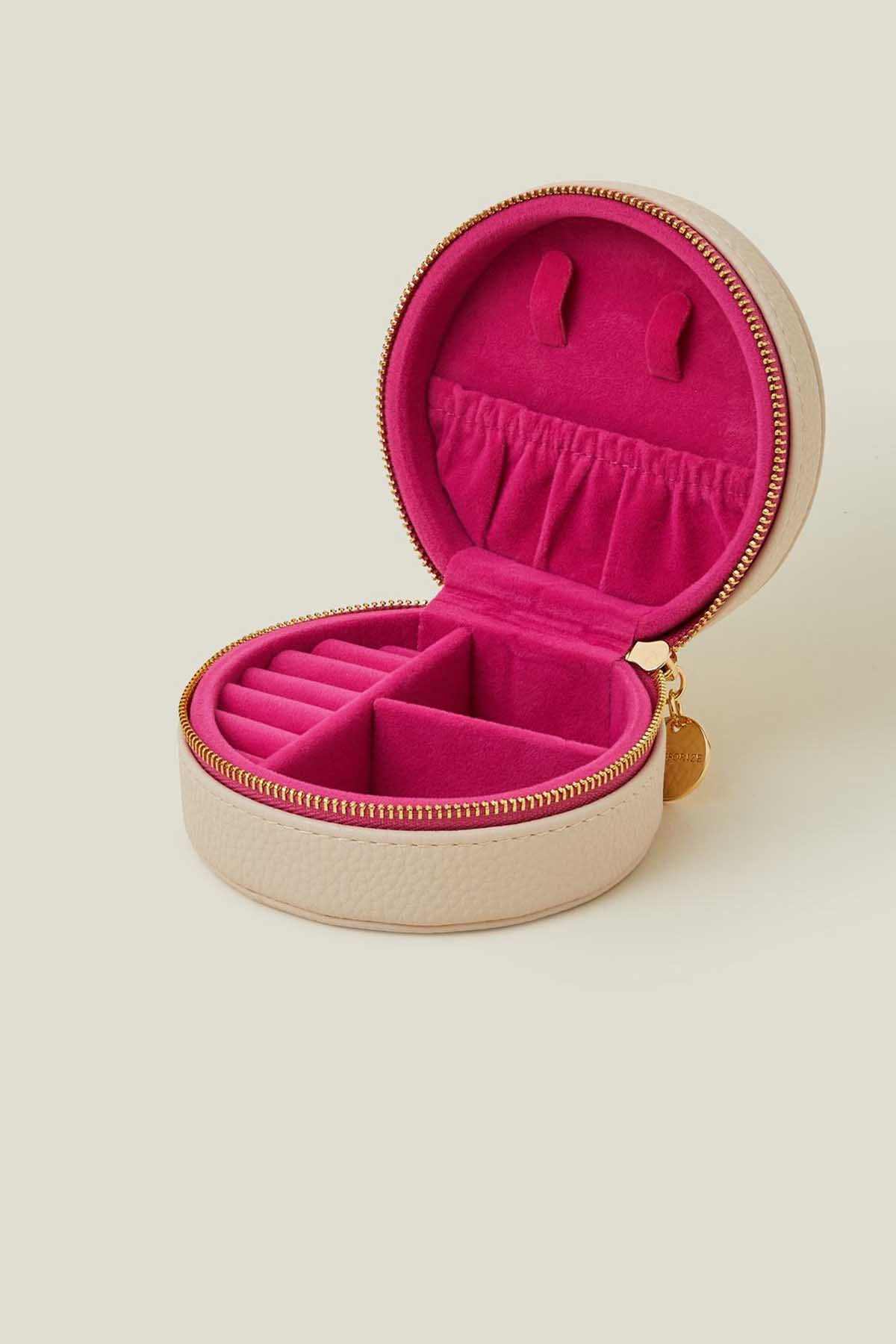 Accessorize