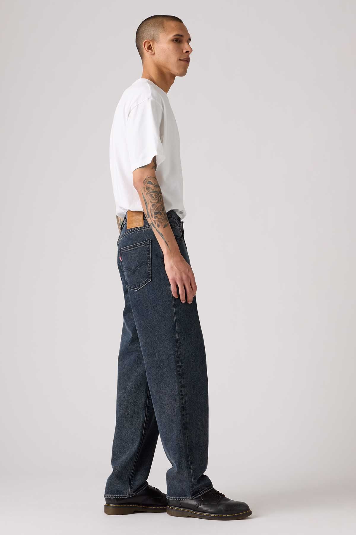 Levi's