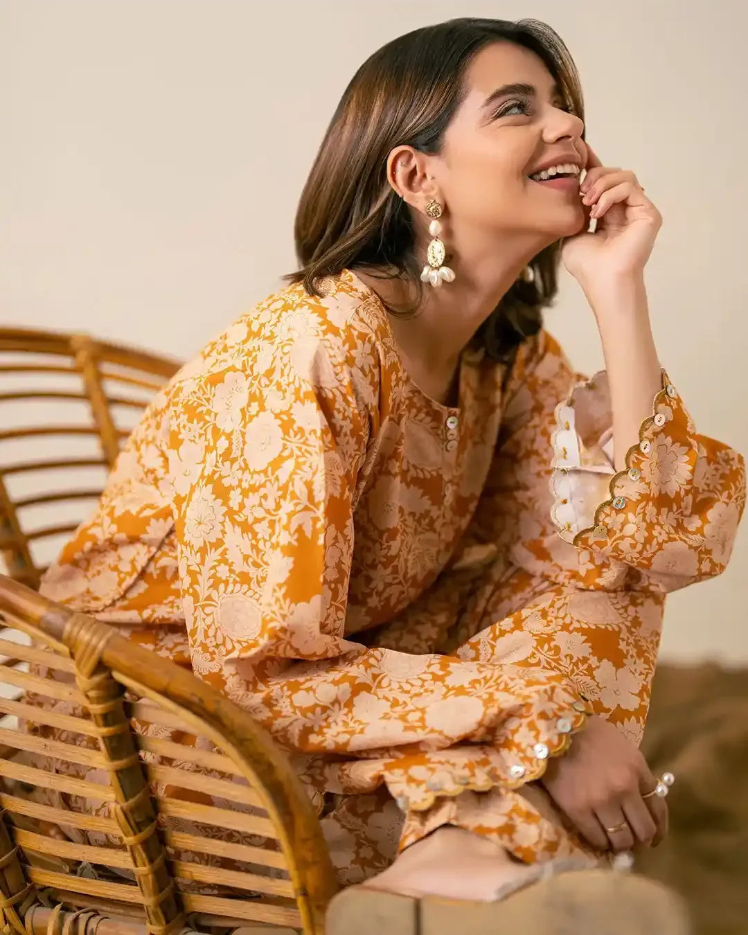 AYLA STUDIO - AK Galleria