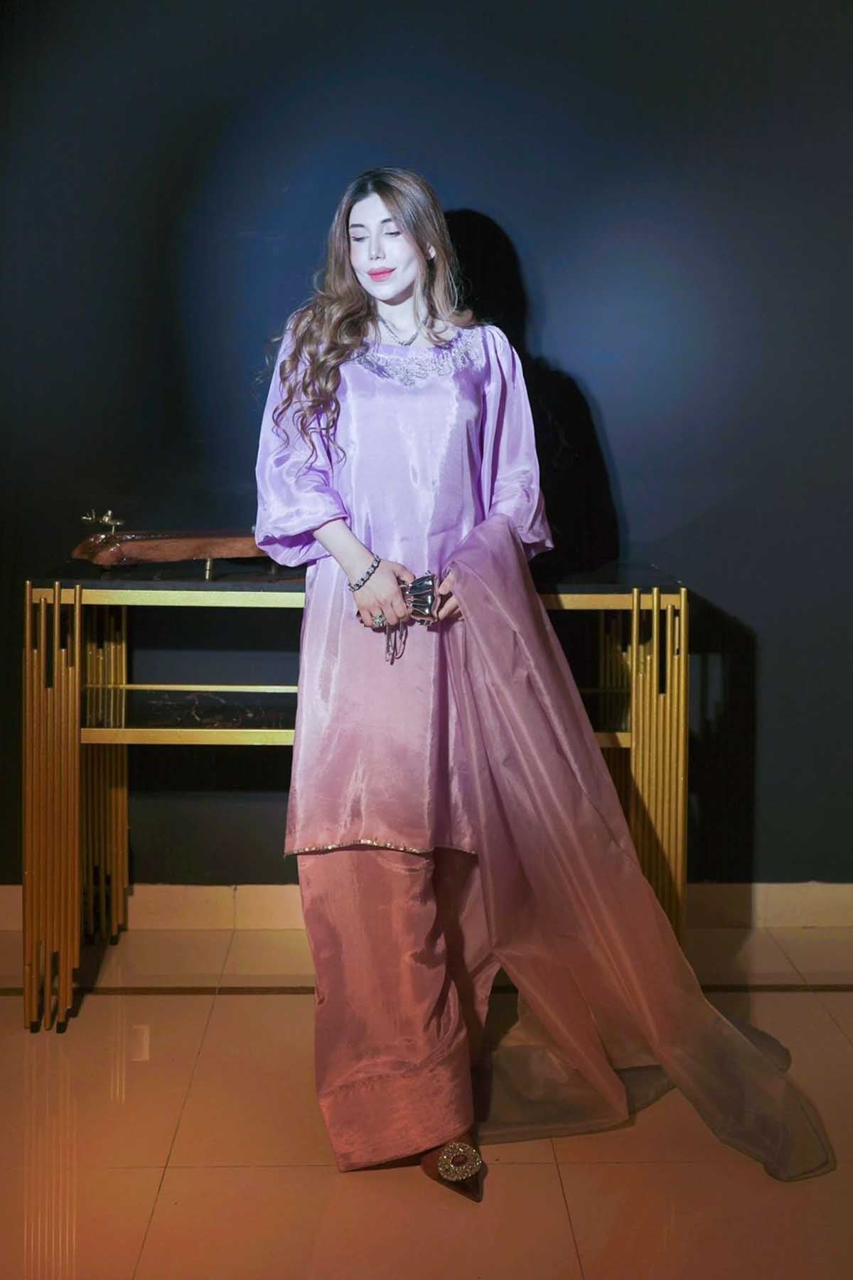 MANAAL ARFEEN