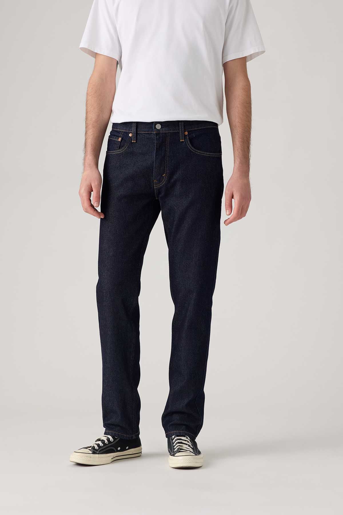 Levi's