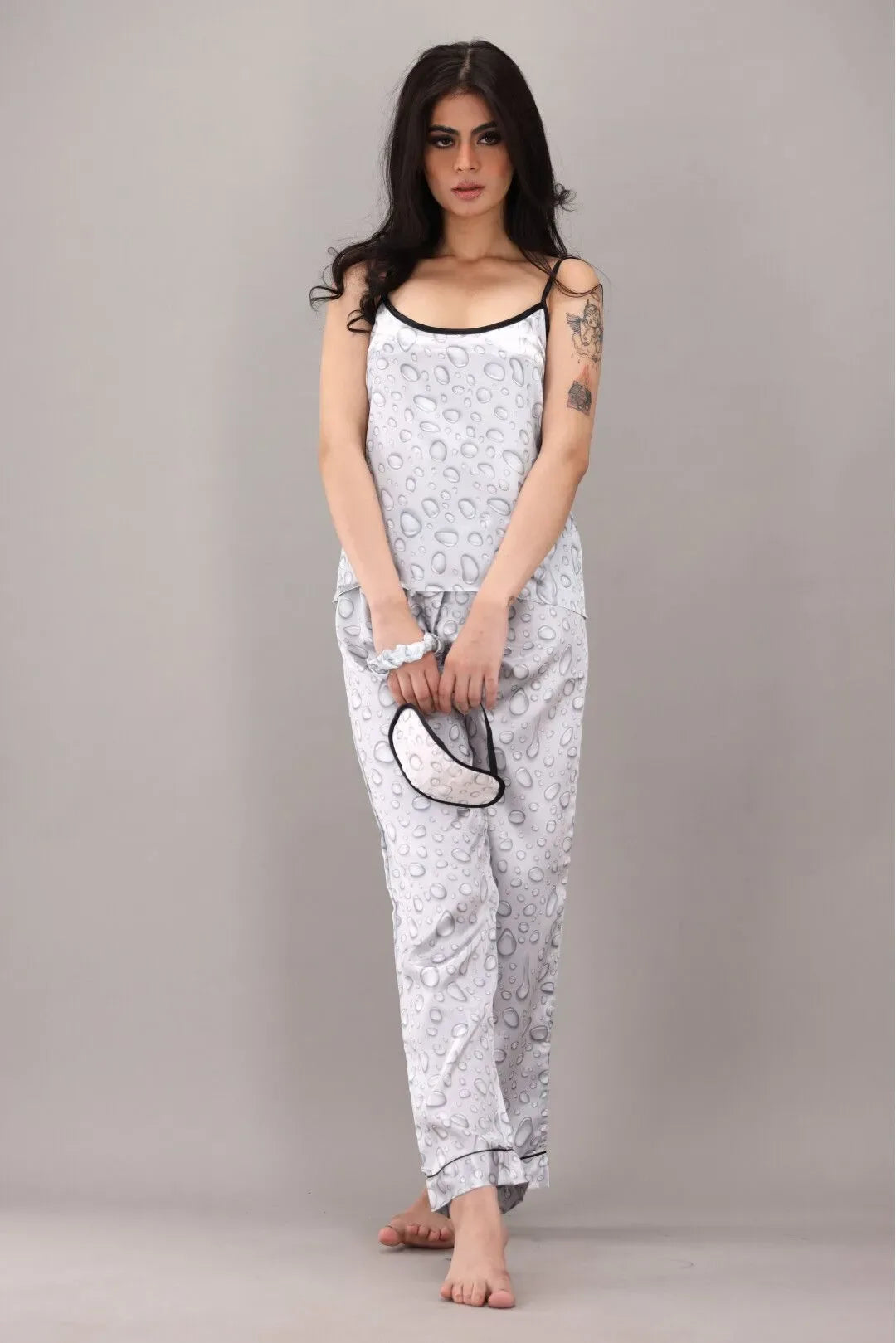 STUDIO BY ARJ - AK Galleria