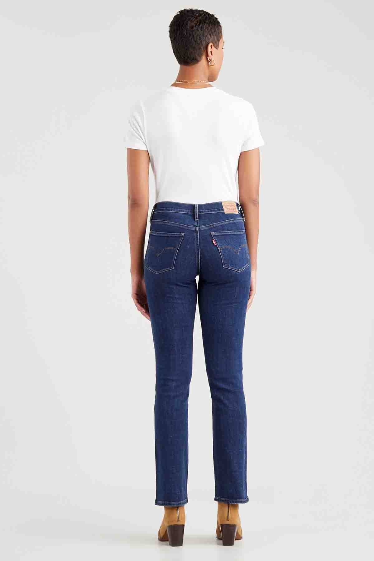 Levi's