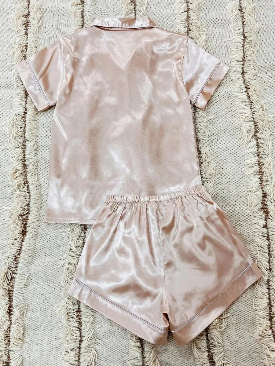 STUDIO BY ARJ - AK Galleria