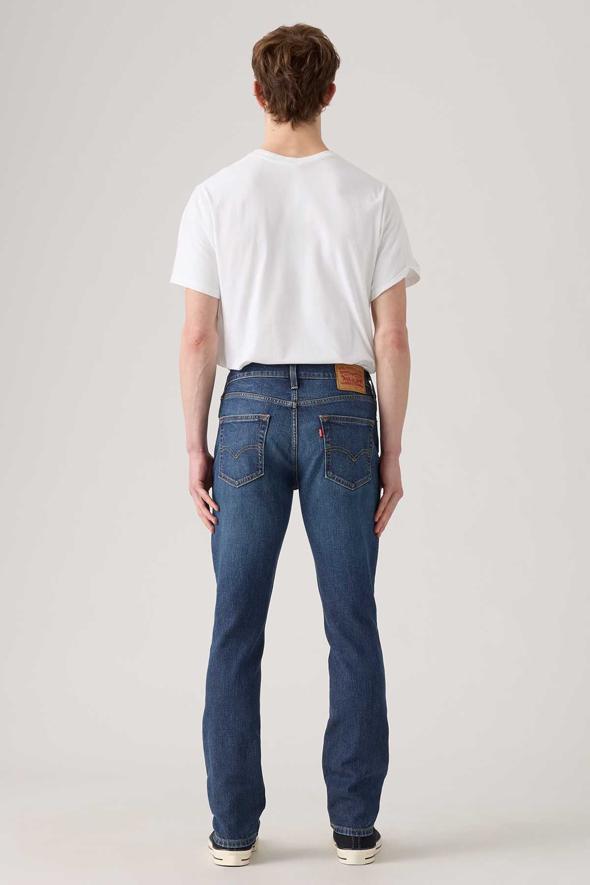 Levi's