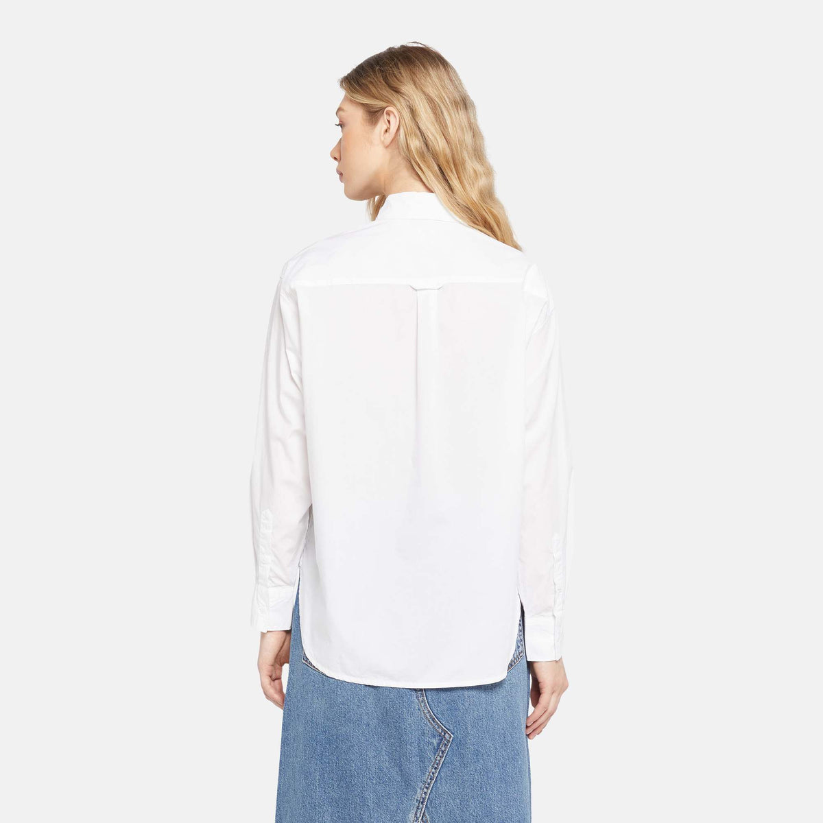 Levi's white button-up shirt with long sleeves, back view