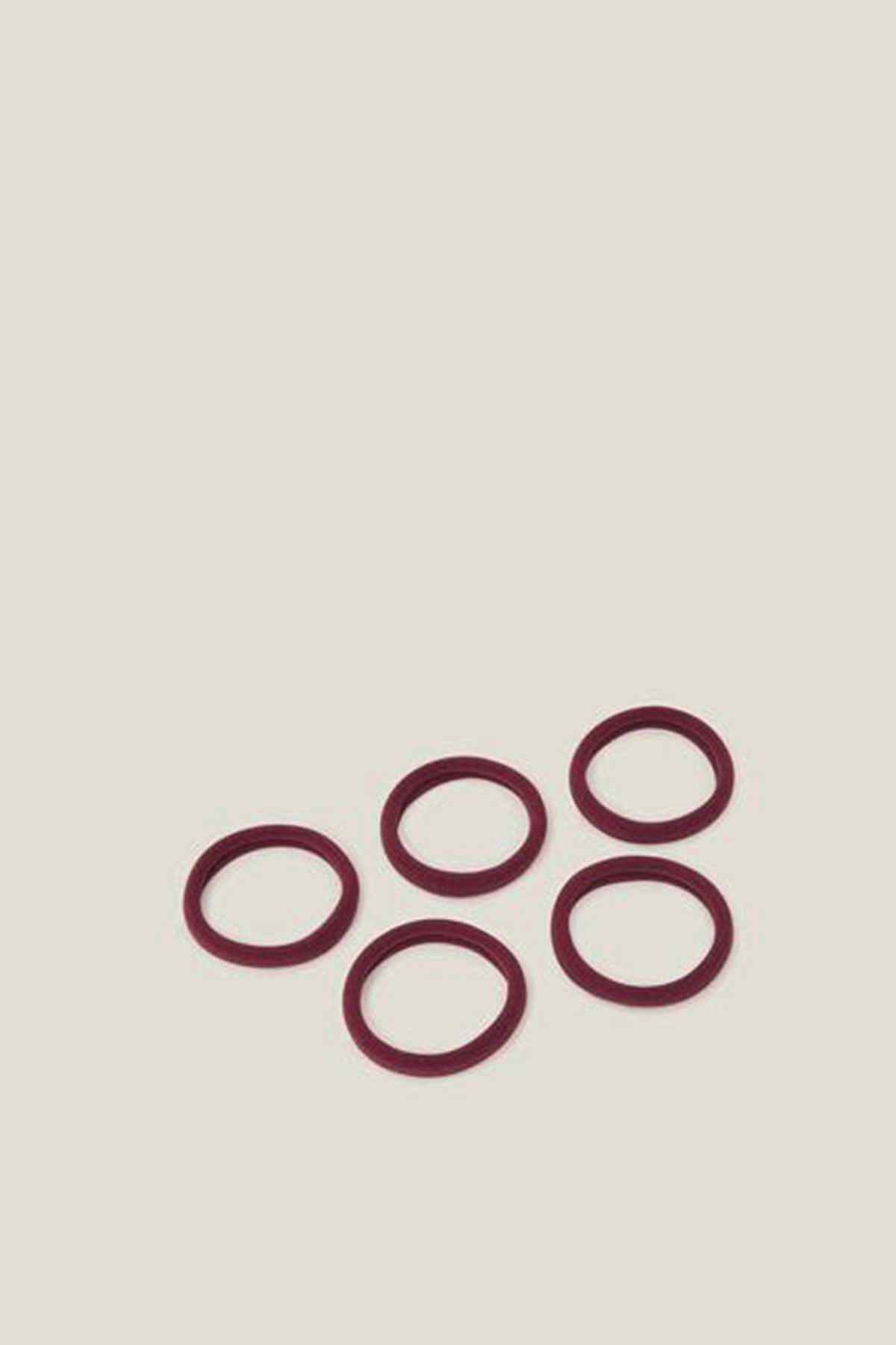 Burgundy metal ring set