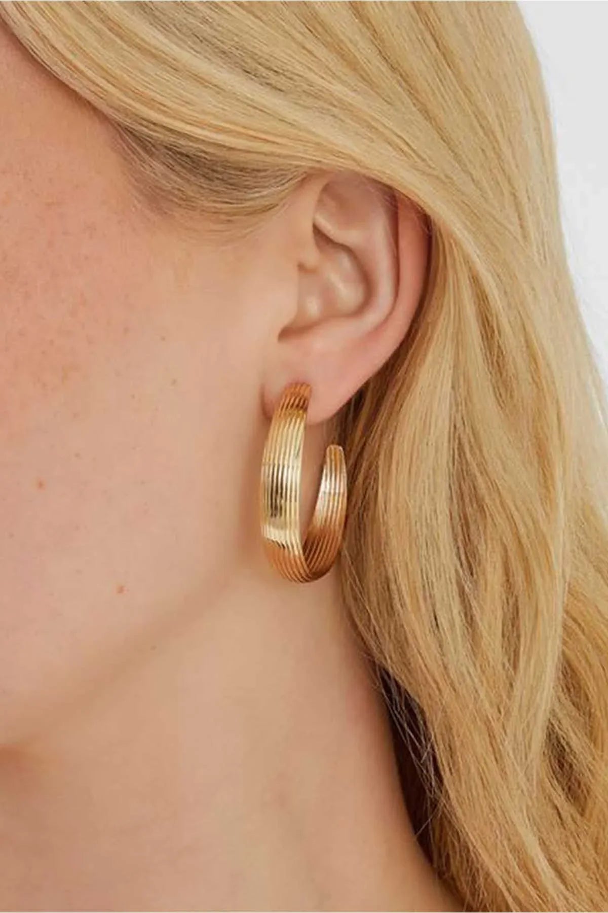 Accessorize - AK Galleria