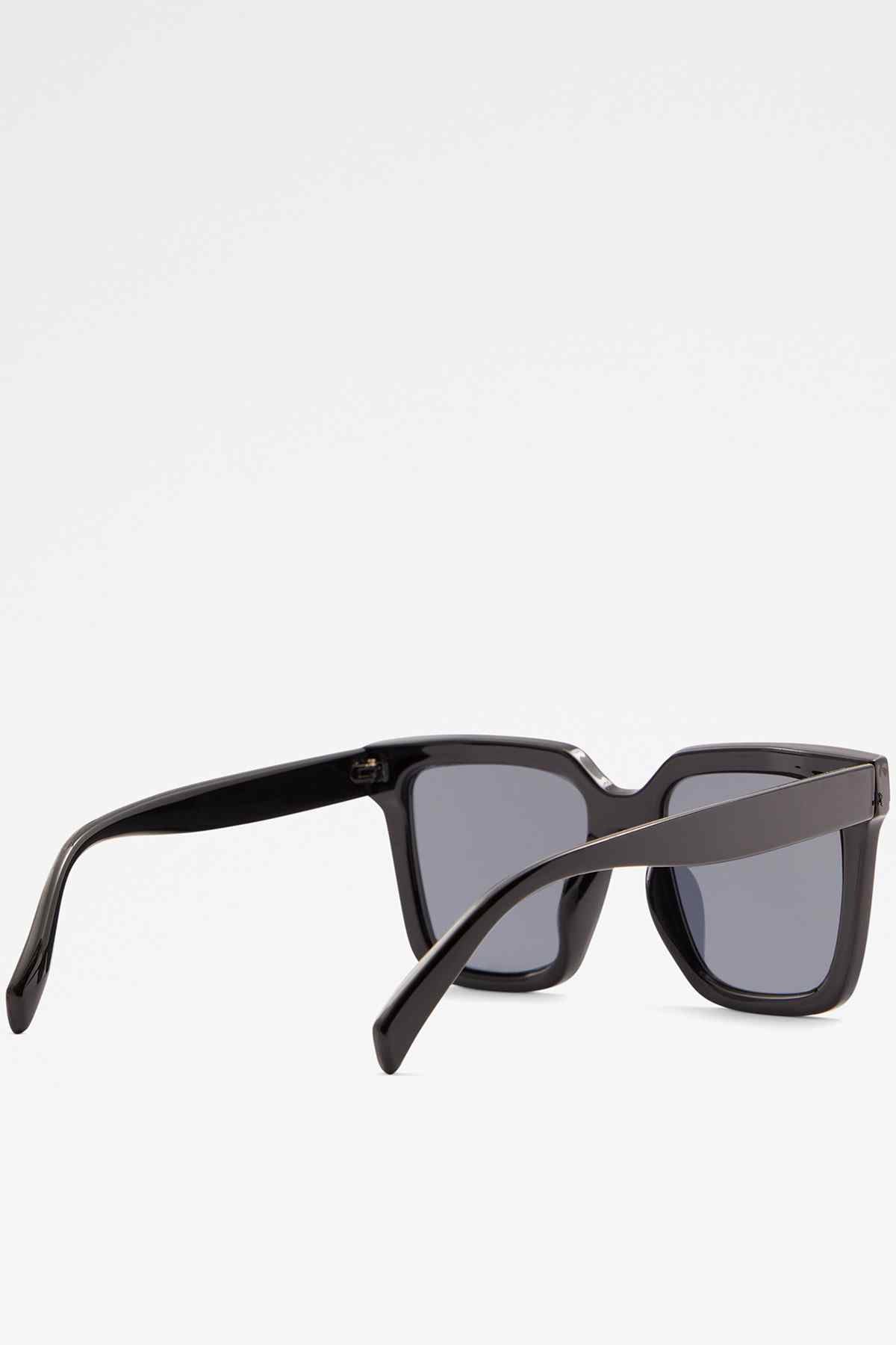 Black square sunglasses angled view with dark lenses and curved temple arms