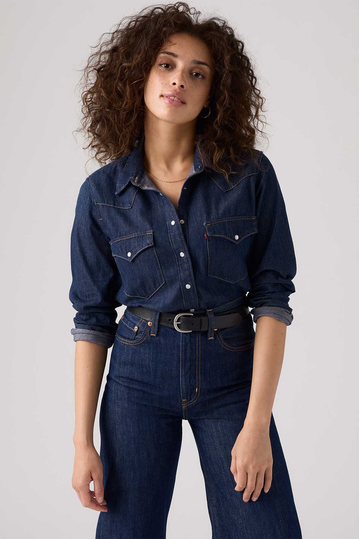 Levi's