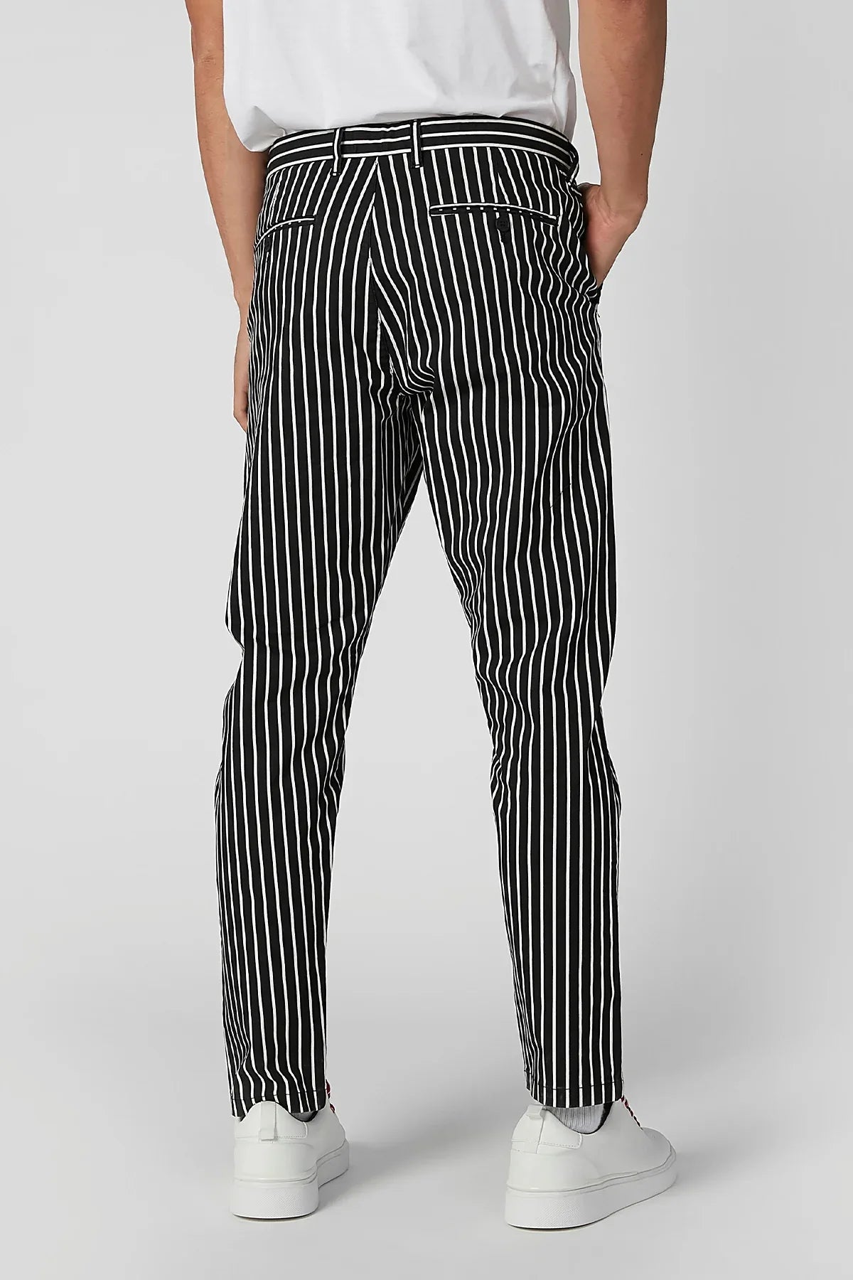 Splash - AK Galleria