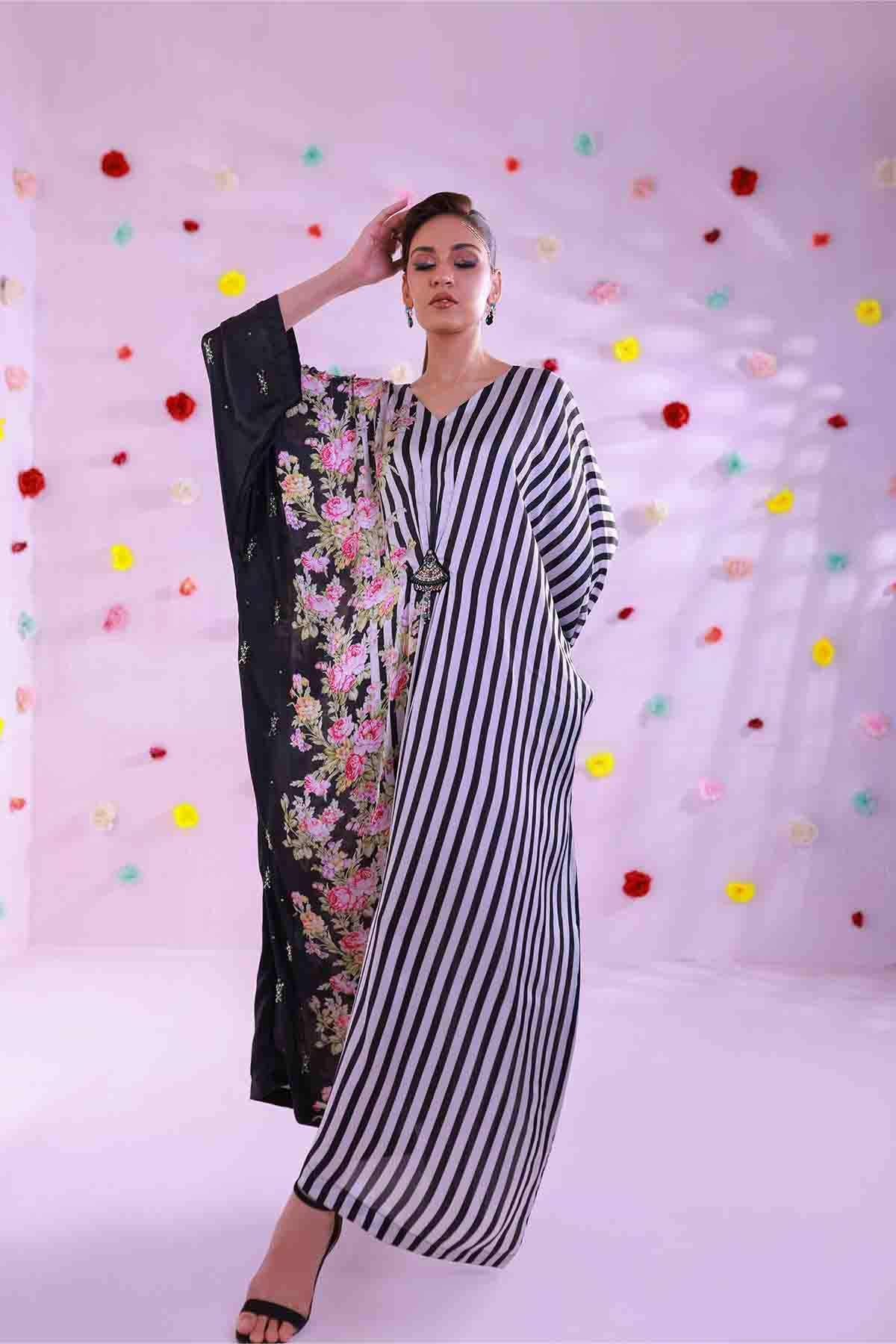 SIDRA MUMTAZ - AK Galleria