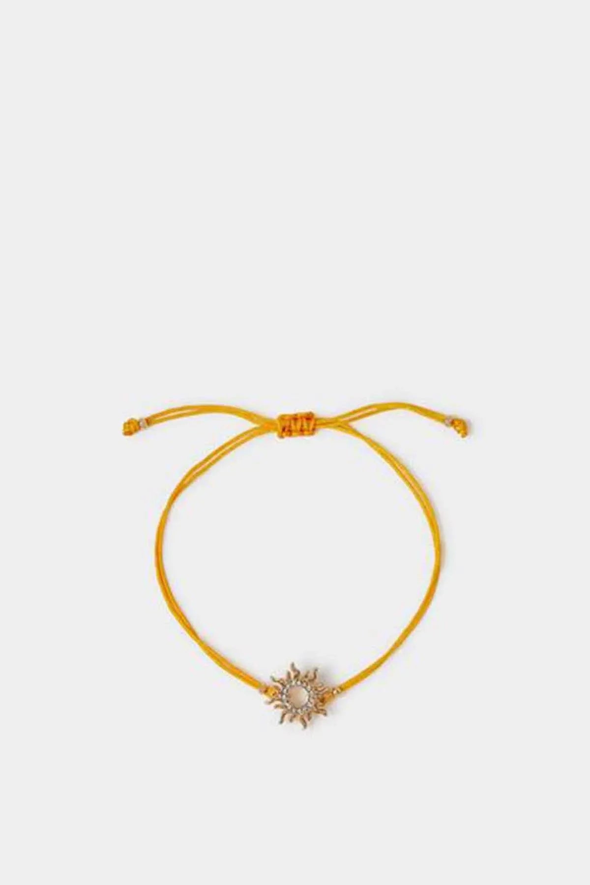 Accessorize - AK Galleria