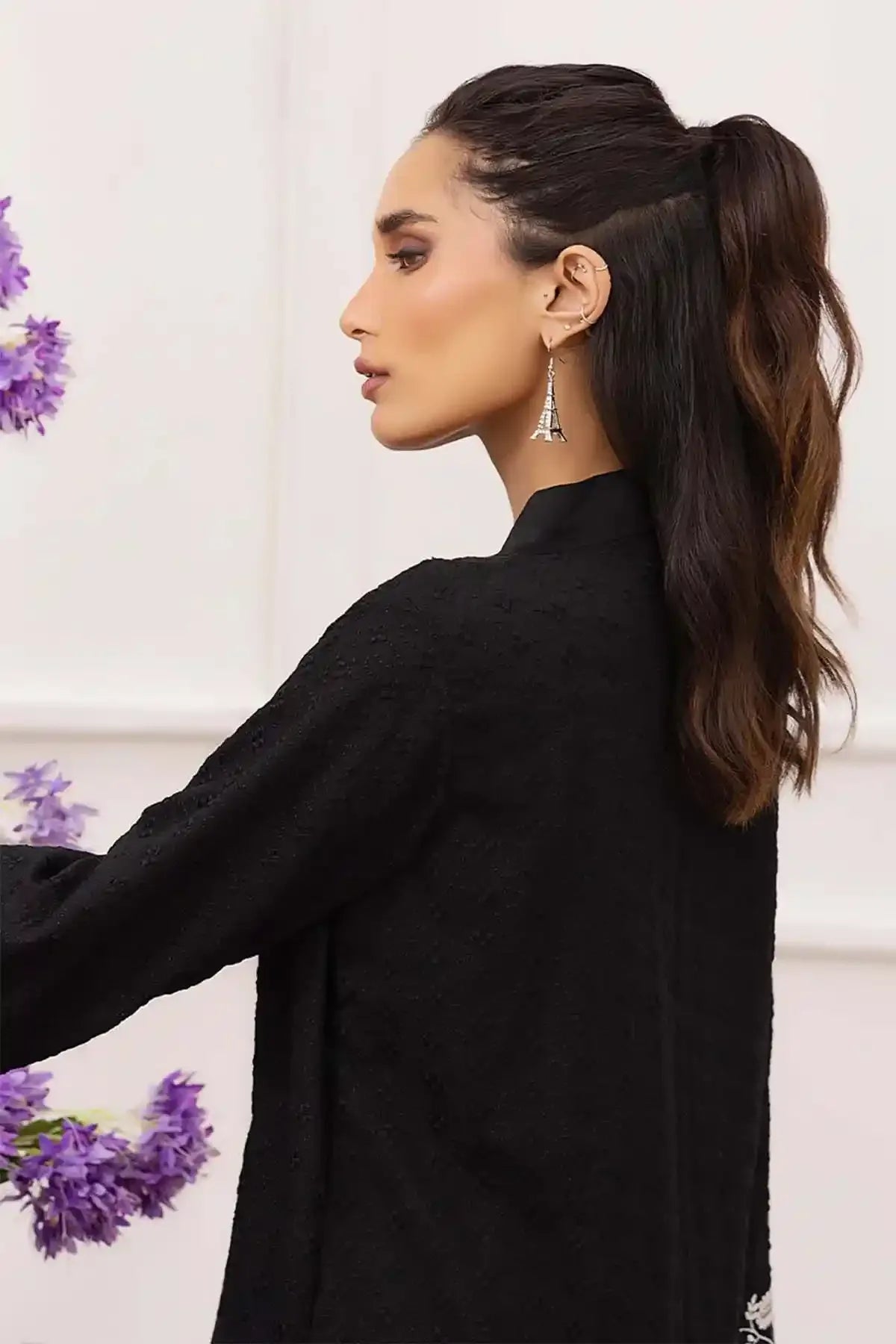 Nimra Kashif - AK Galleria