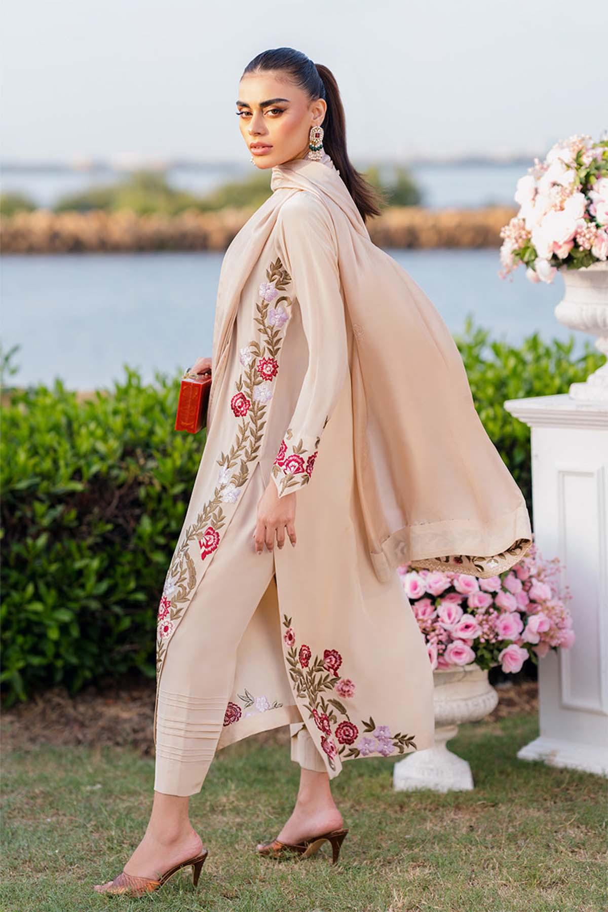 Nimra Kashif - AK Galleria