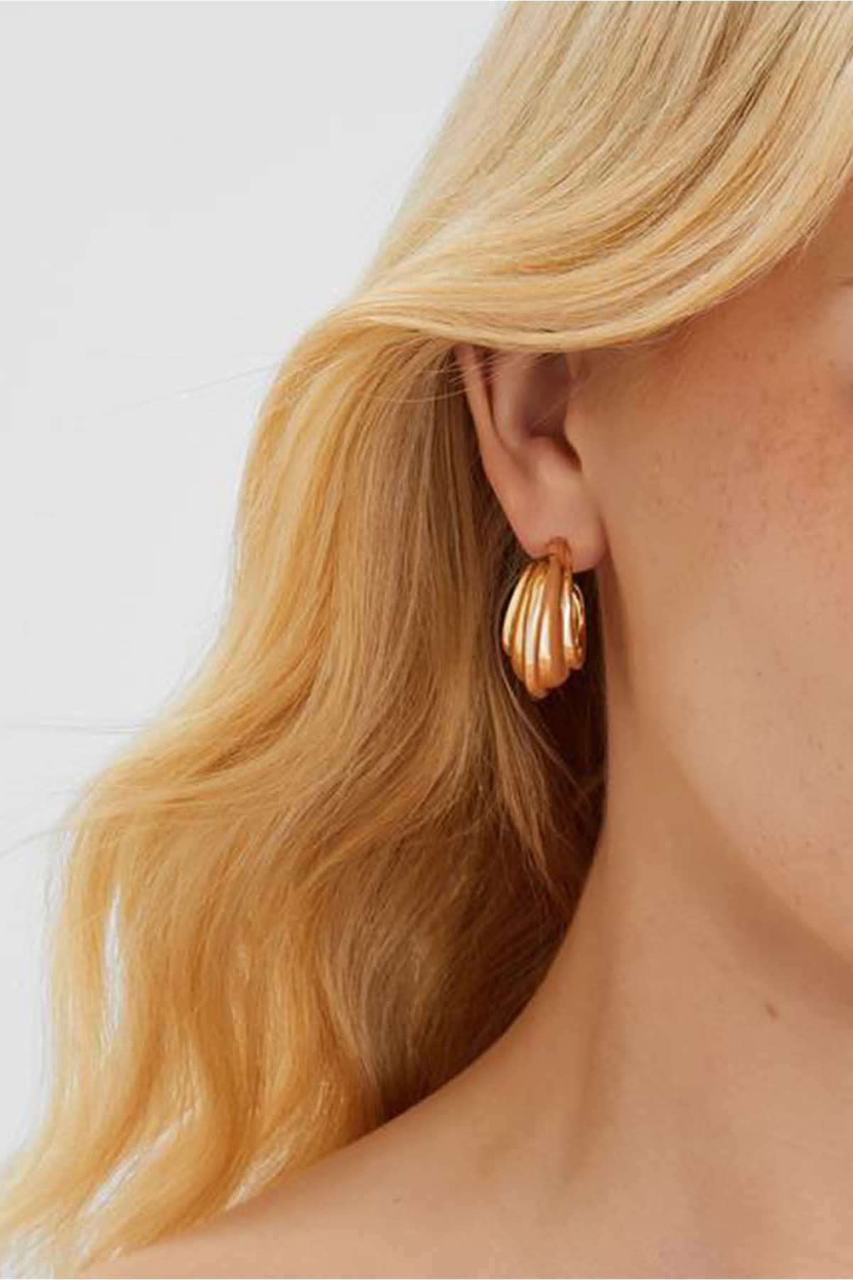 Accessorize - AK Galleria