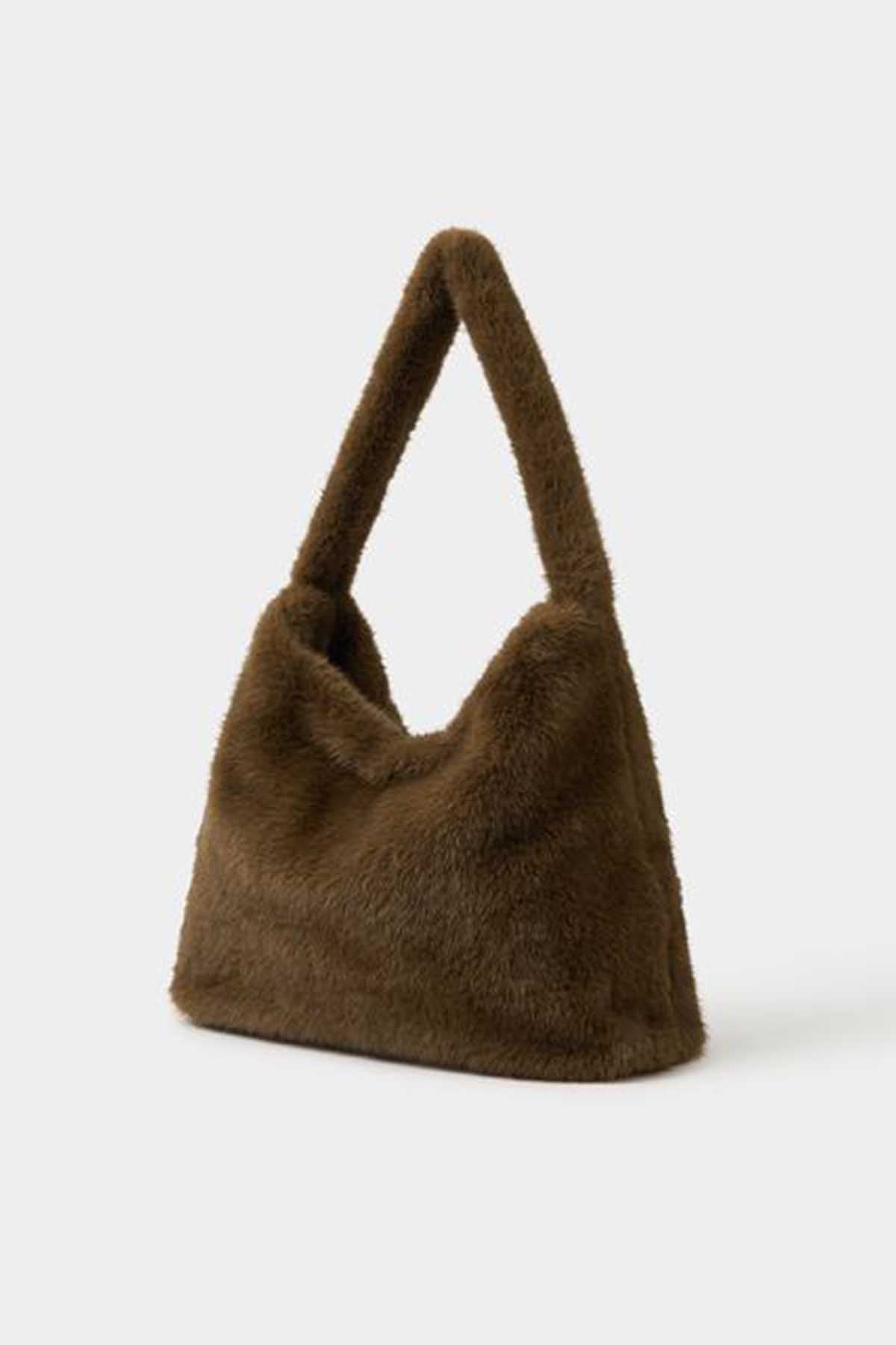 Accessorize - AK Galleria