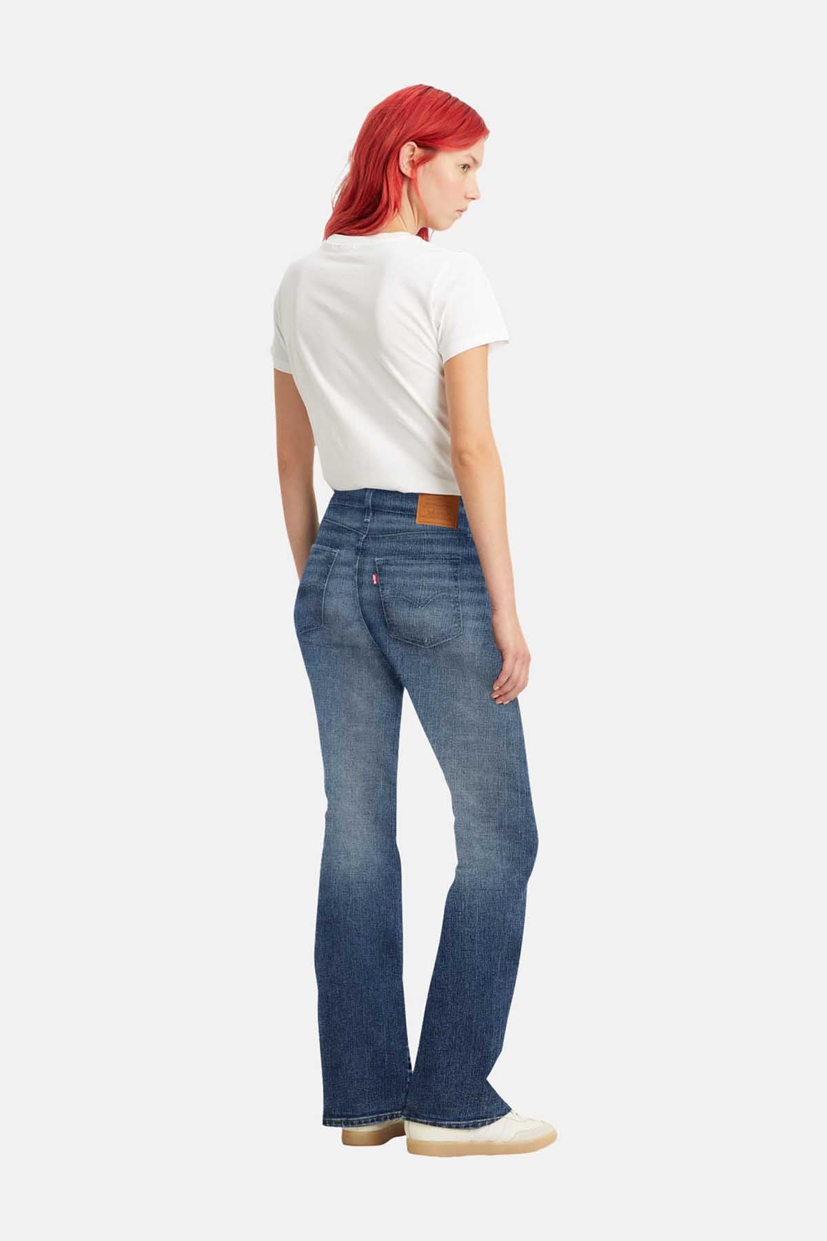 Levi's