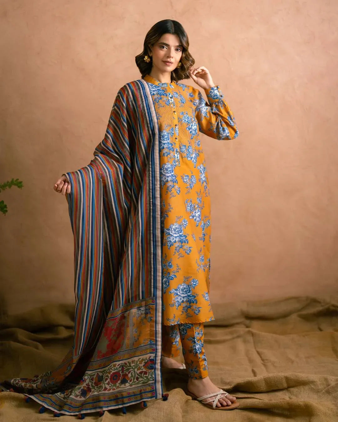 AYLA STUDIO - AK Galleria