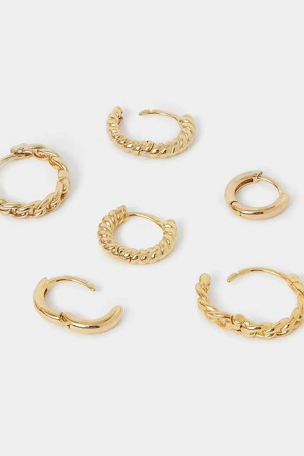 Accessorize - AK Galleria