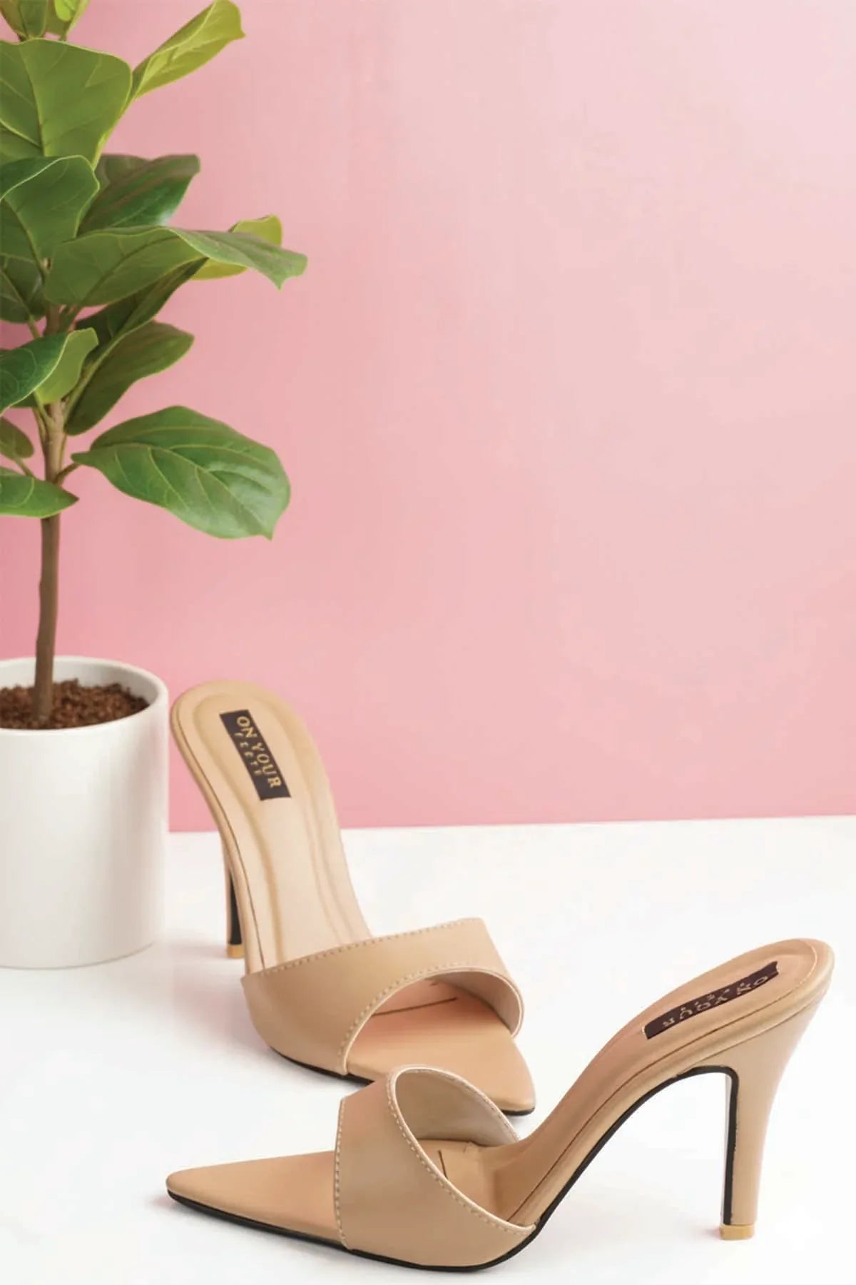 On your Feet - AK Galleria