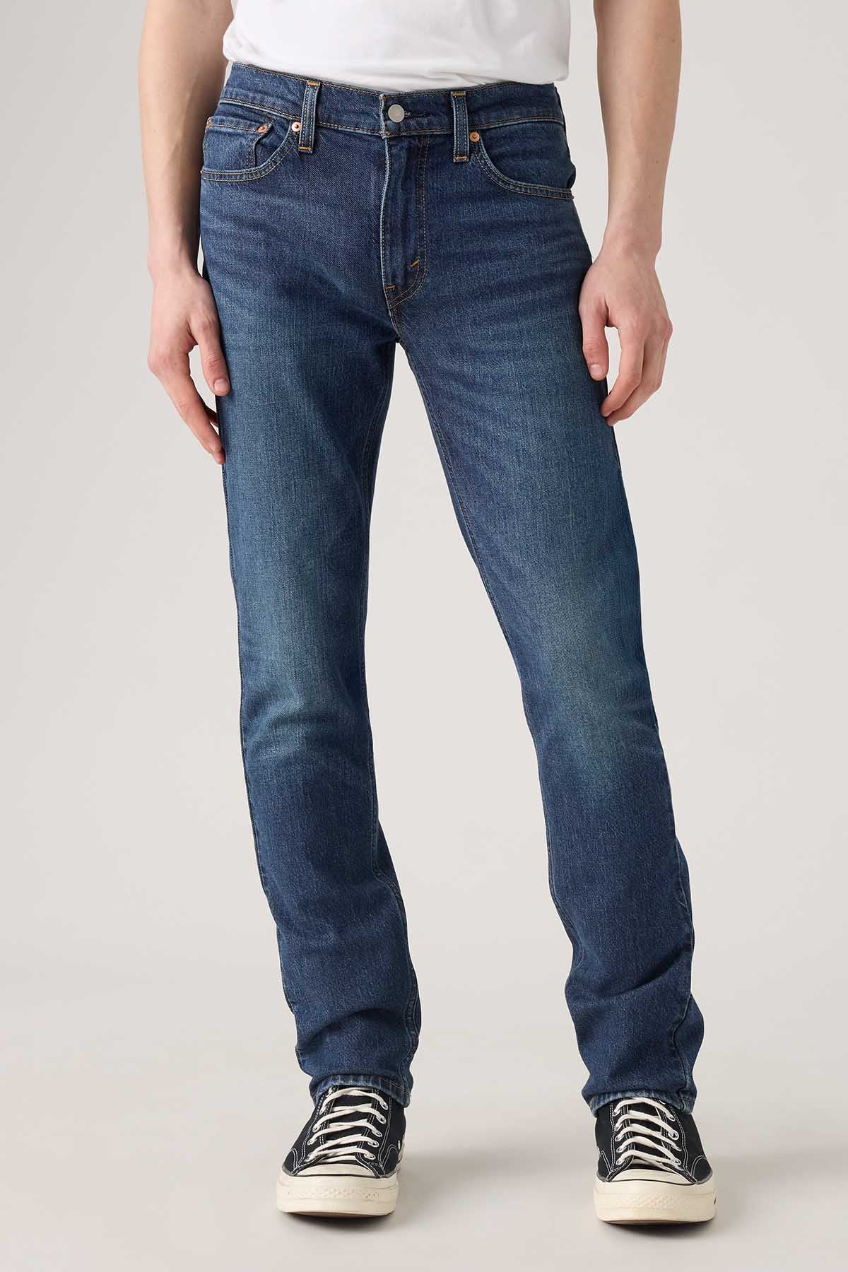Levi's