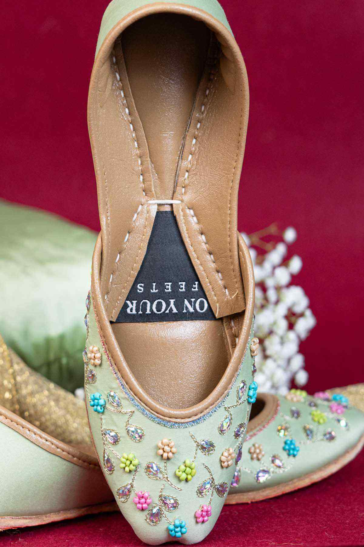 On your Feet - AK Galleria