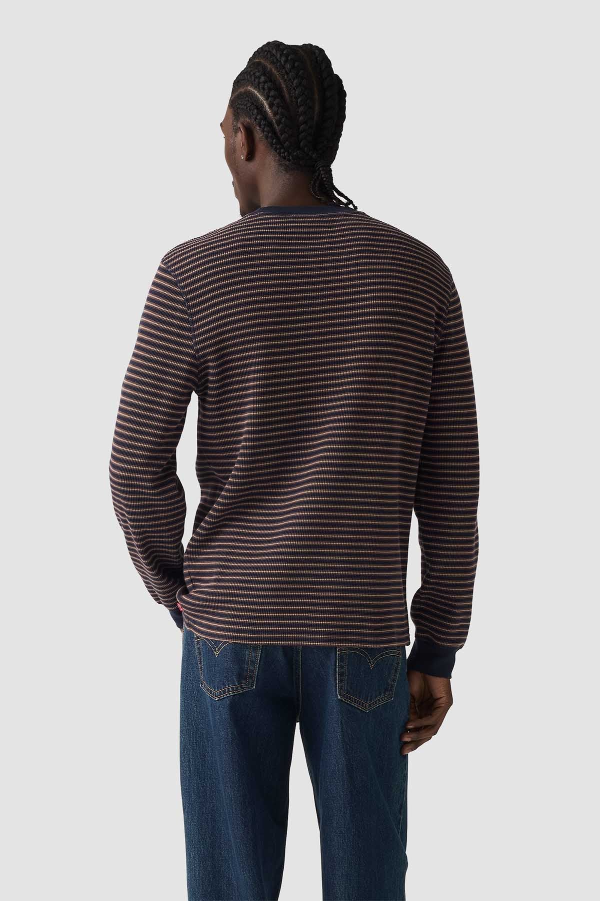 Levi's