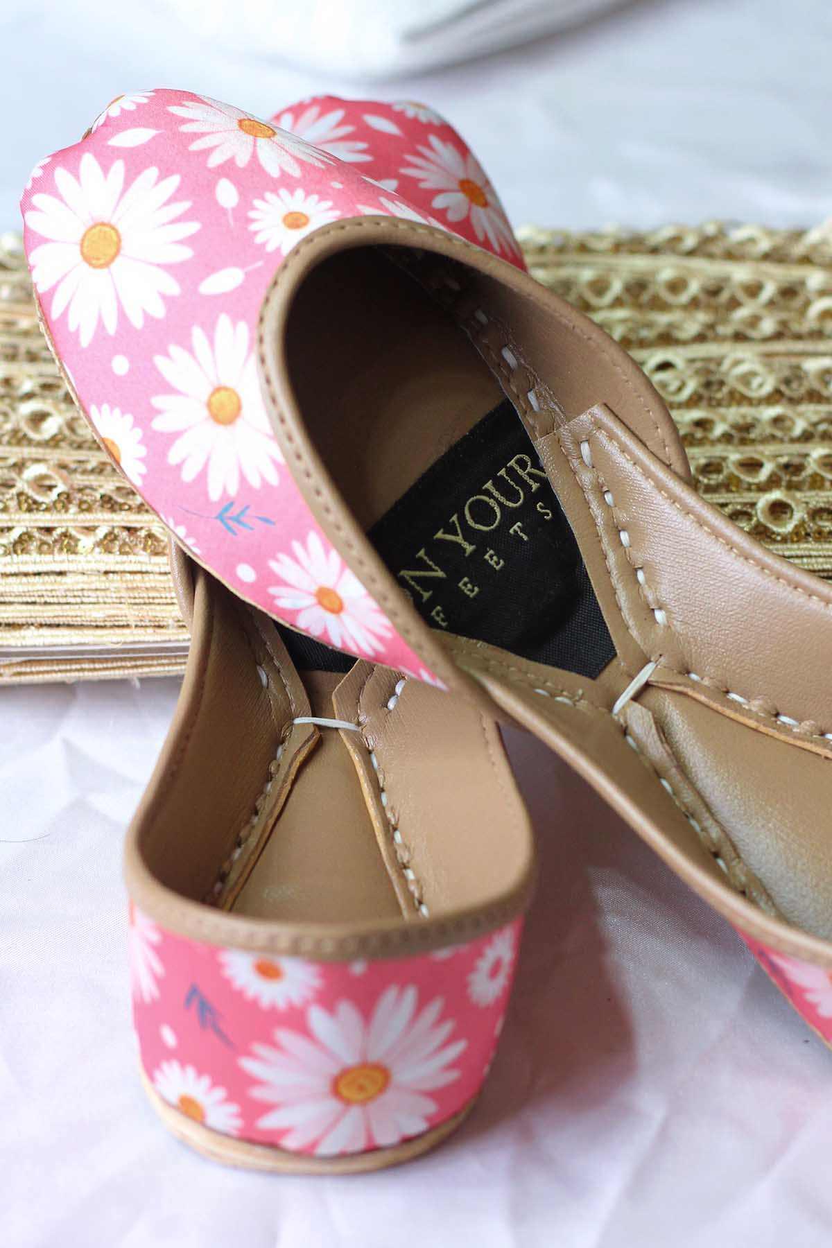 On your Feet - AK Galleria