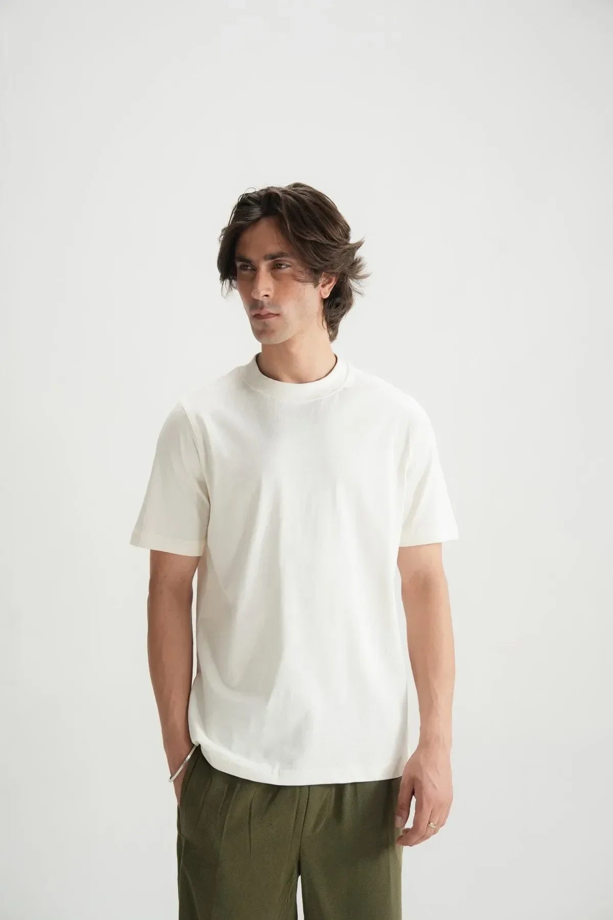 Brackets - AK Galleria