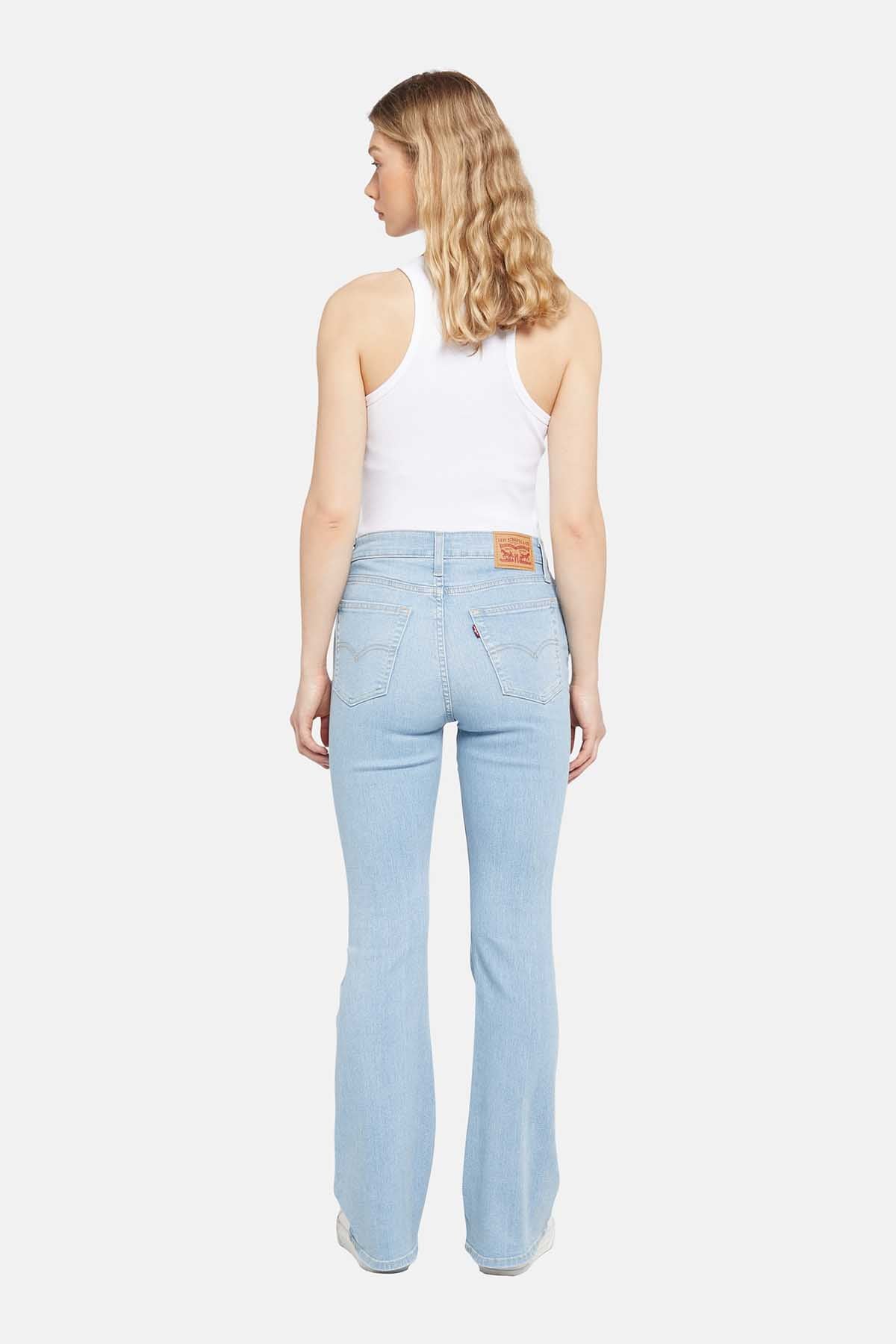Levi's
