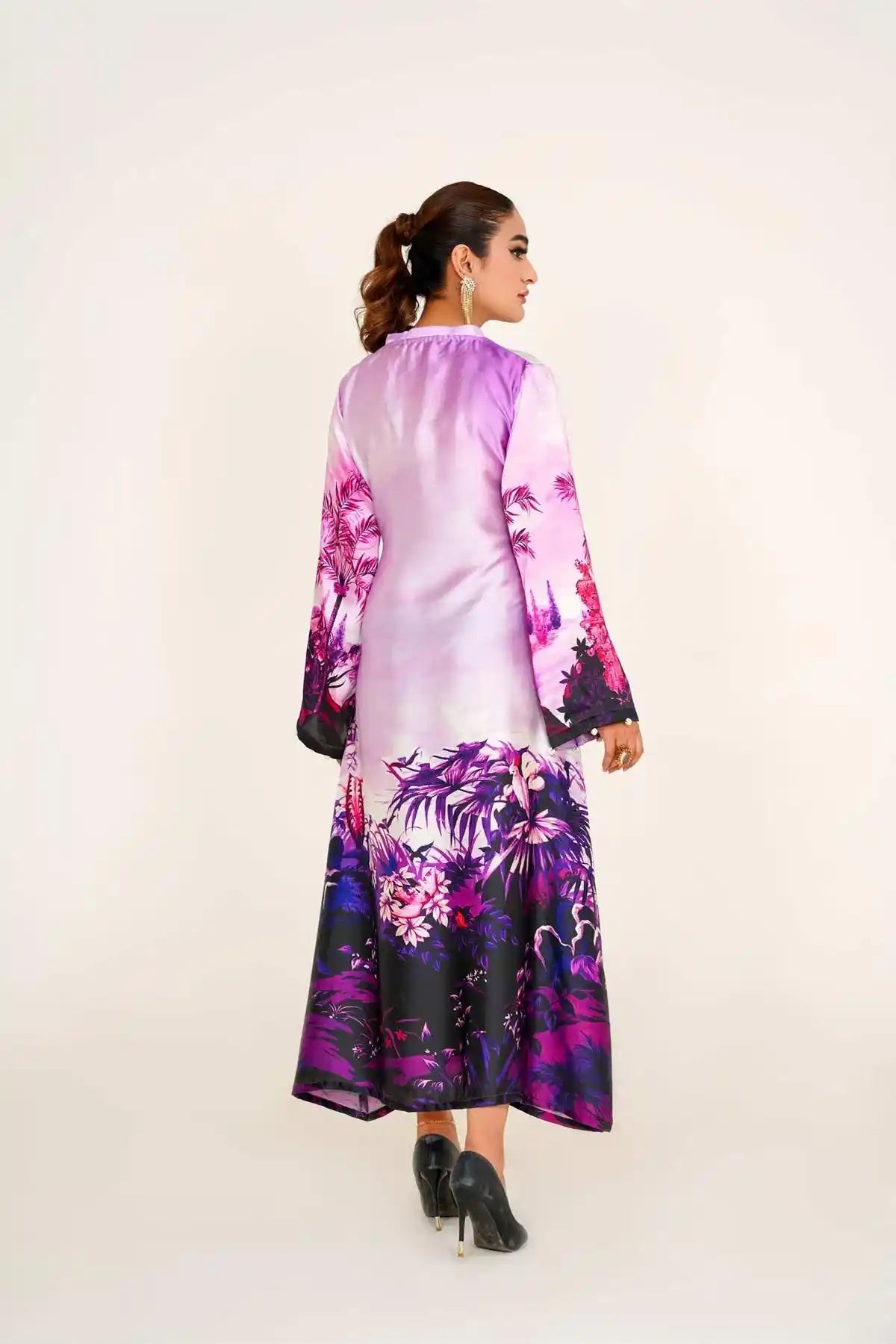 MANAAL ARFEEN