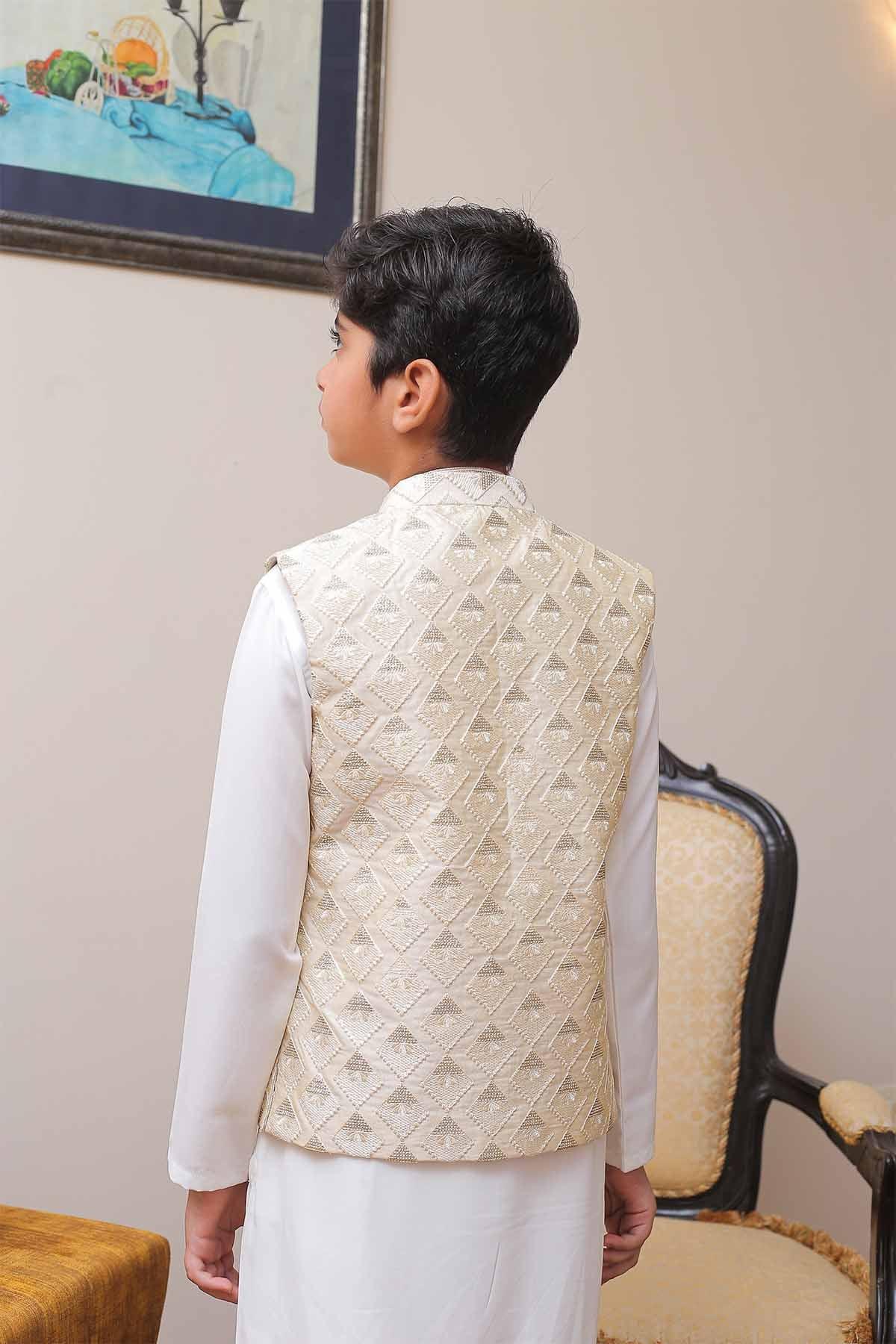 Real Image - AK Galleria