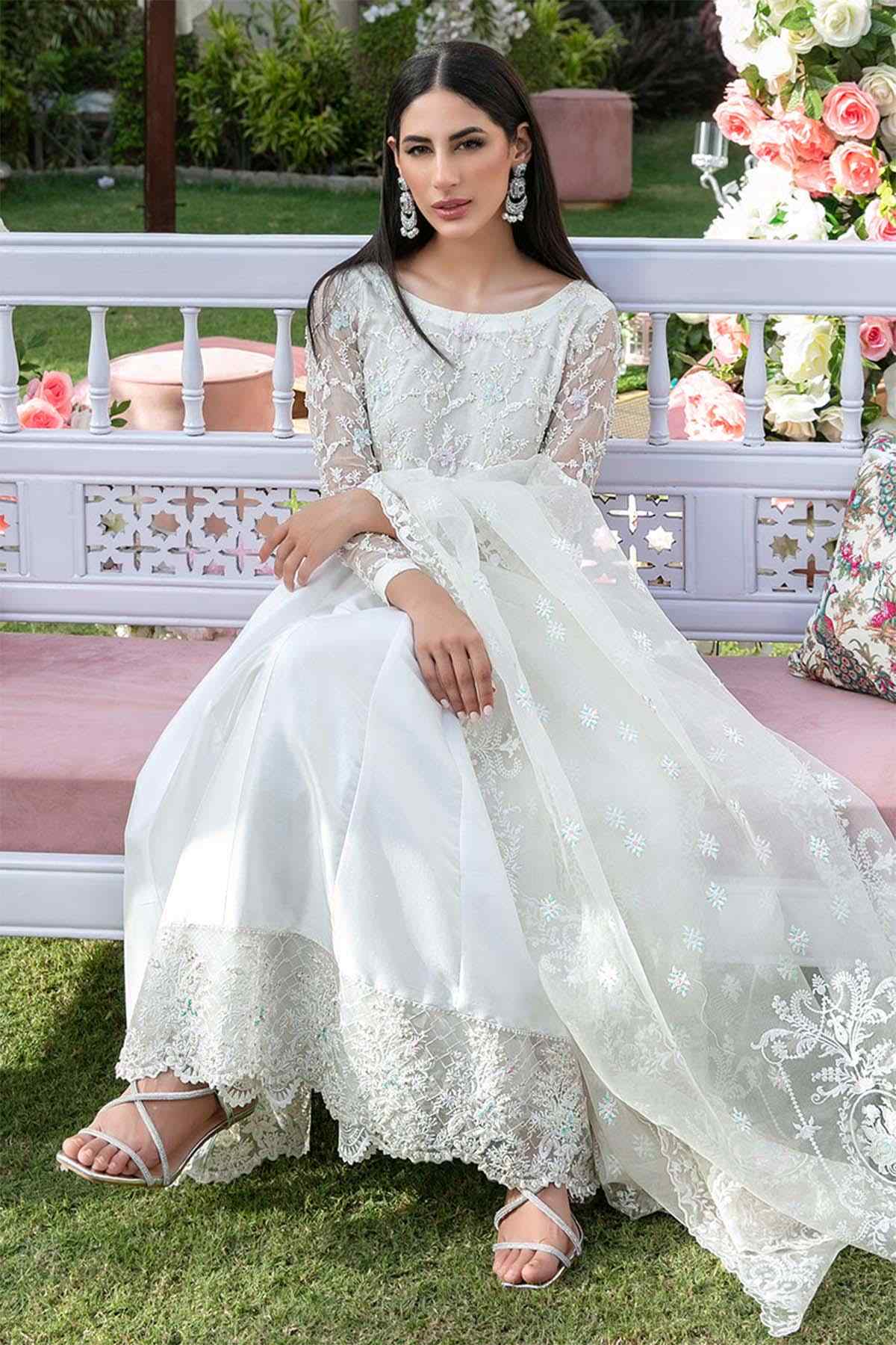 Nimra Kashif - AK Galleria
