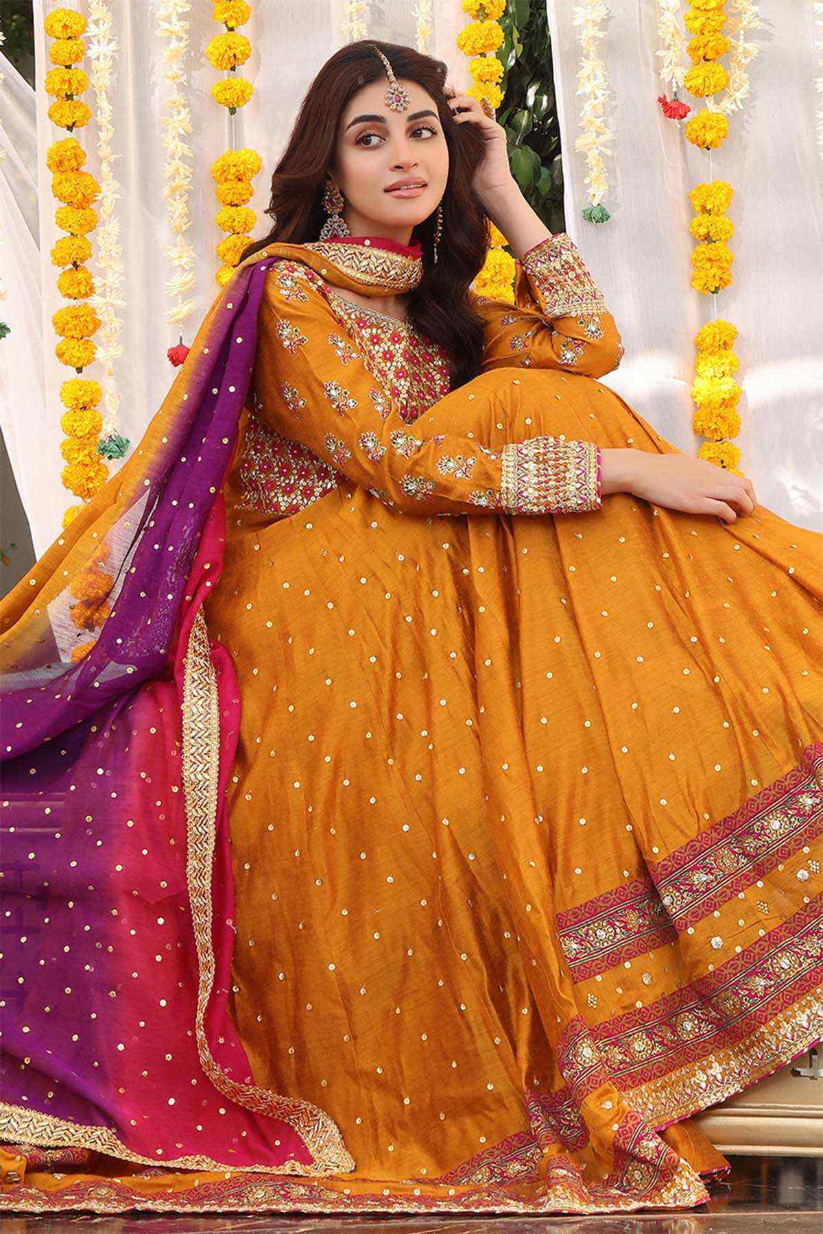 Nimra Kashif - AK Galleria