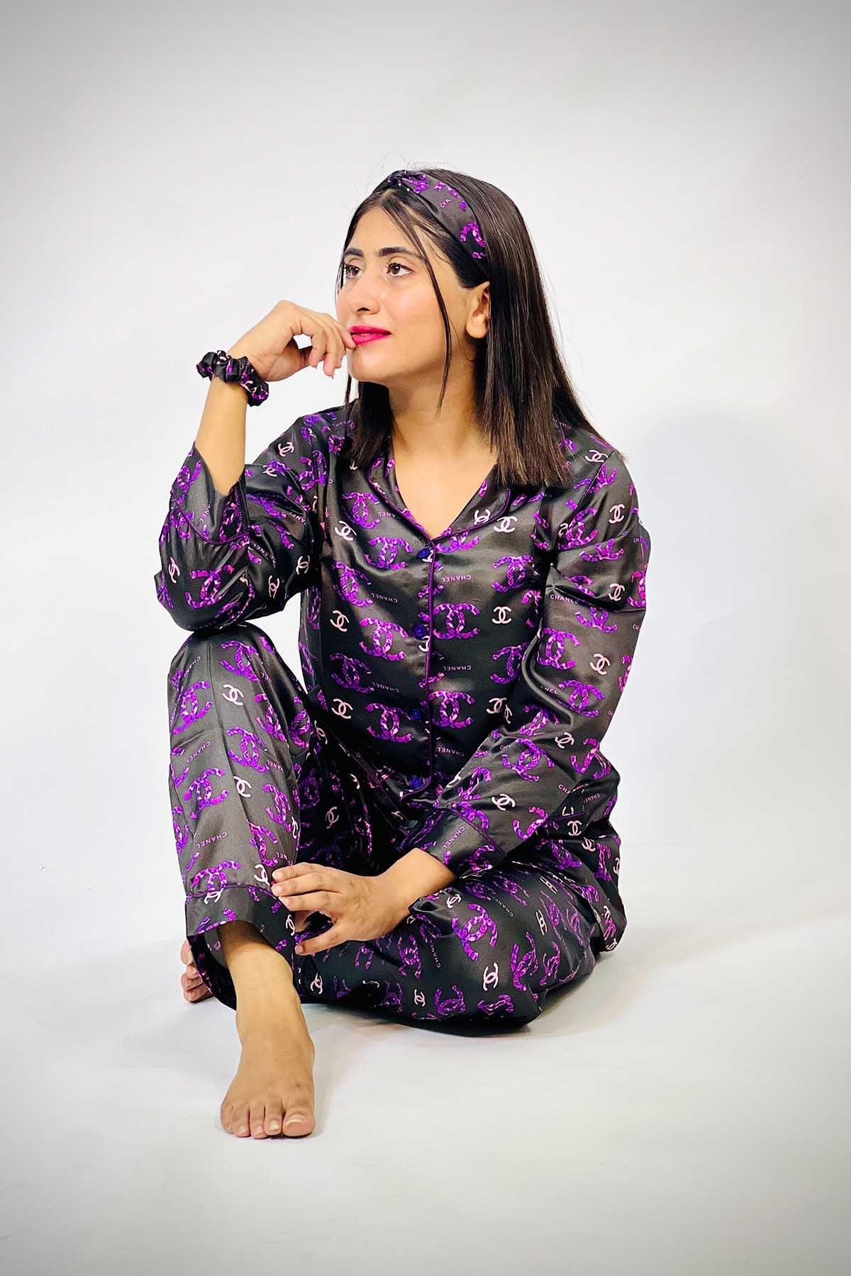 Valerie - AK Galleria