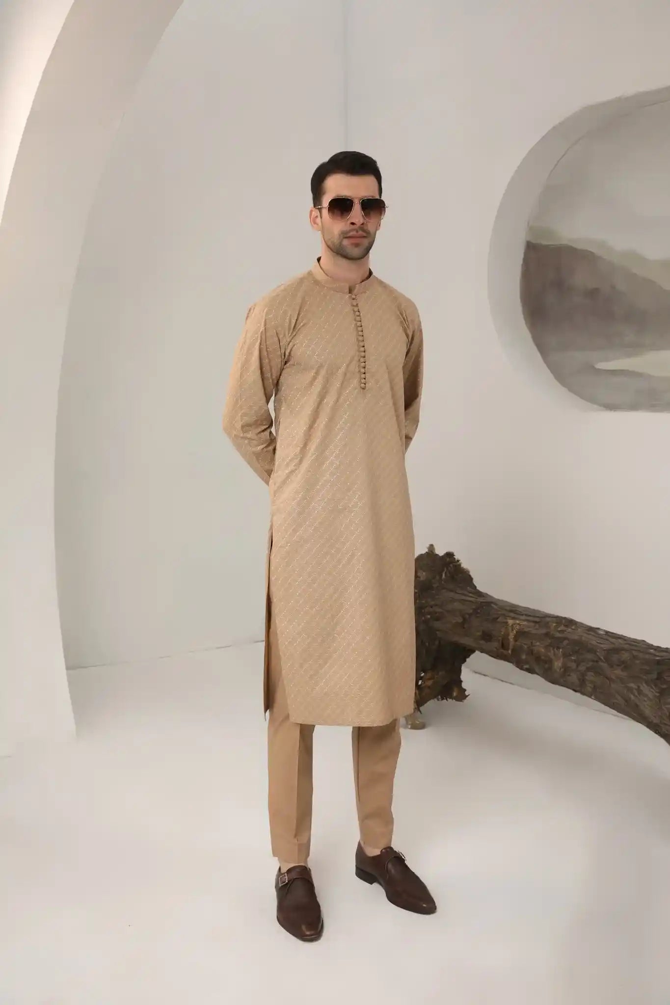 MURAQSH