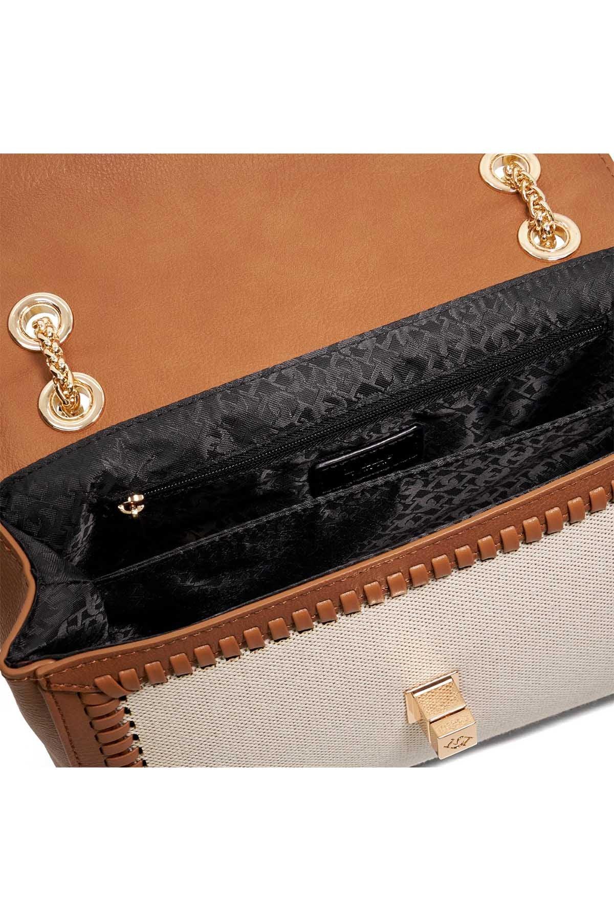 Dune London - AK Galleria