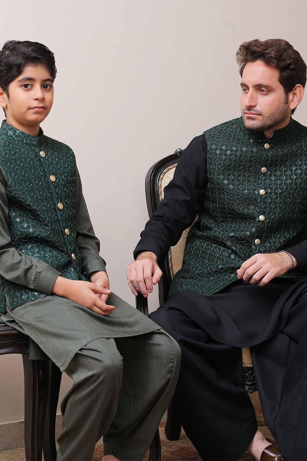 Real Image - AK Galleria