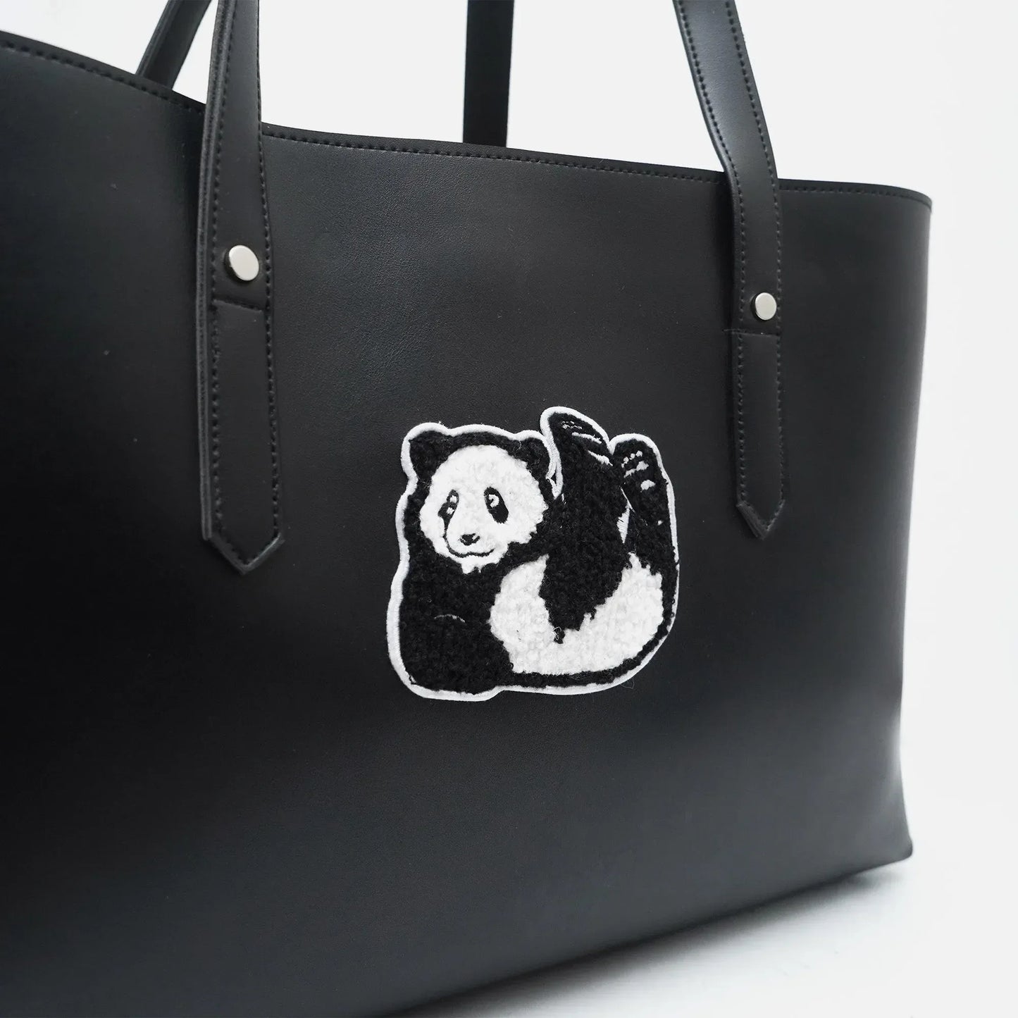 A tailor's son - AK Galleria