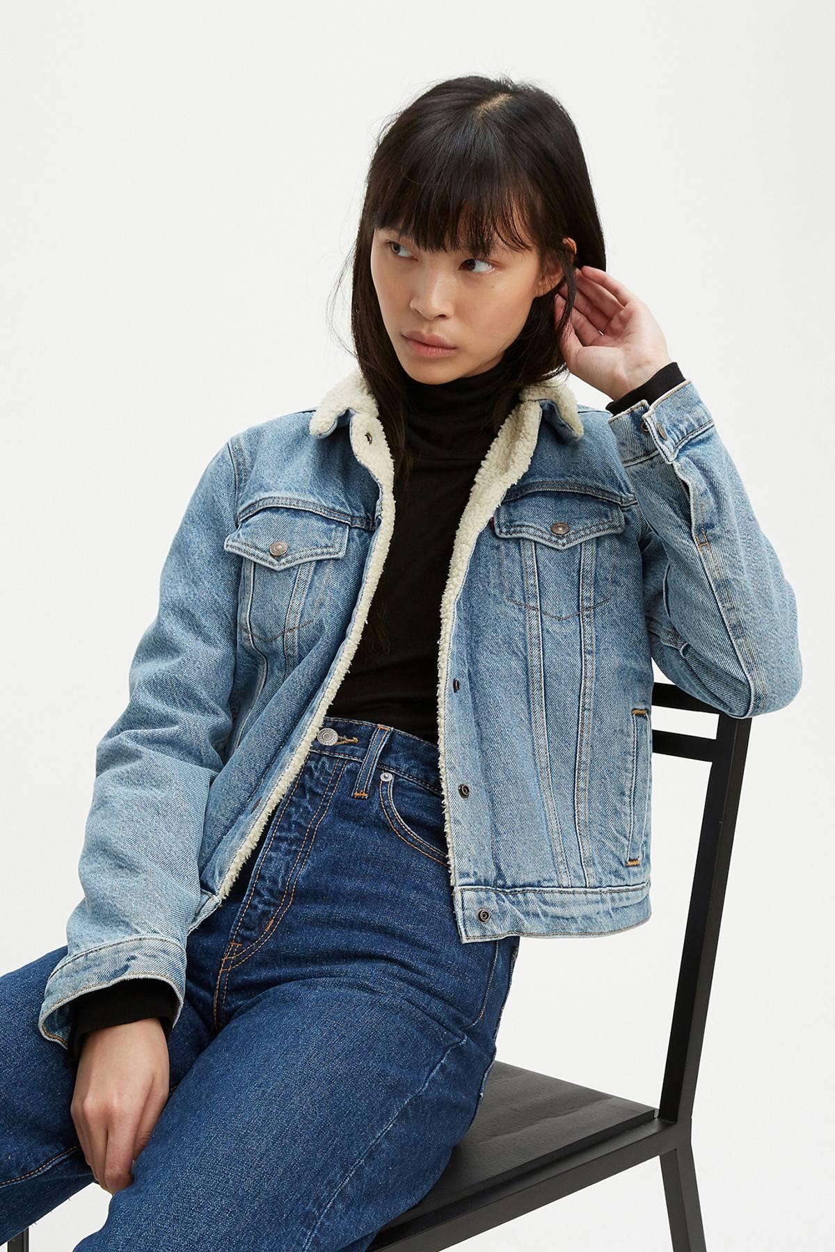 Levi's - AK Galleria