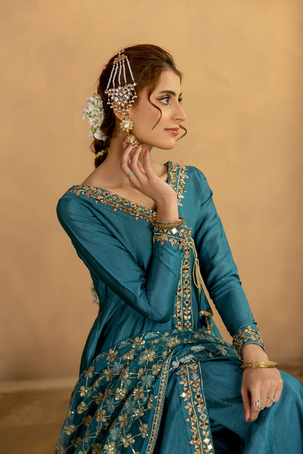 Kausar Attire